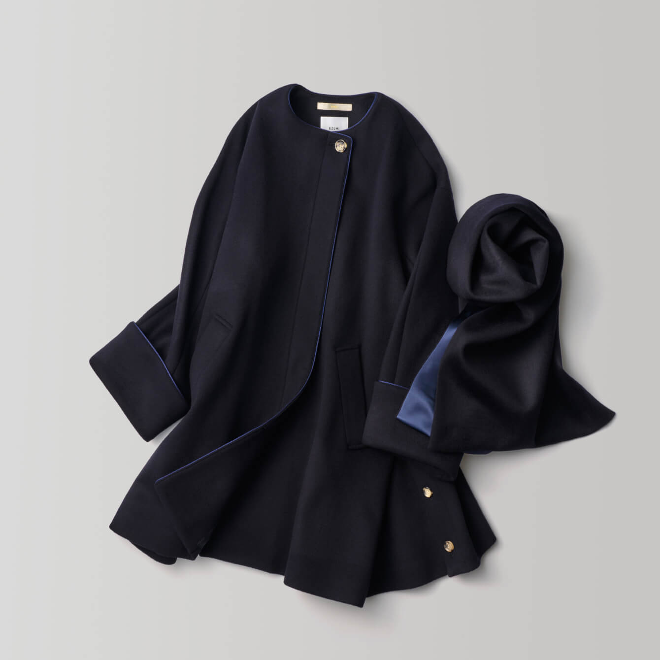 存在感のあるカシミヤ混素材で上質な温もりに包まれたい