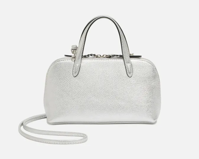 ショルダーバッグ　シルバー