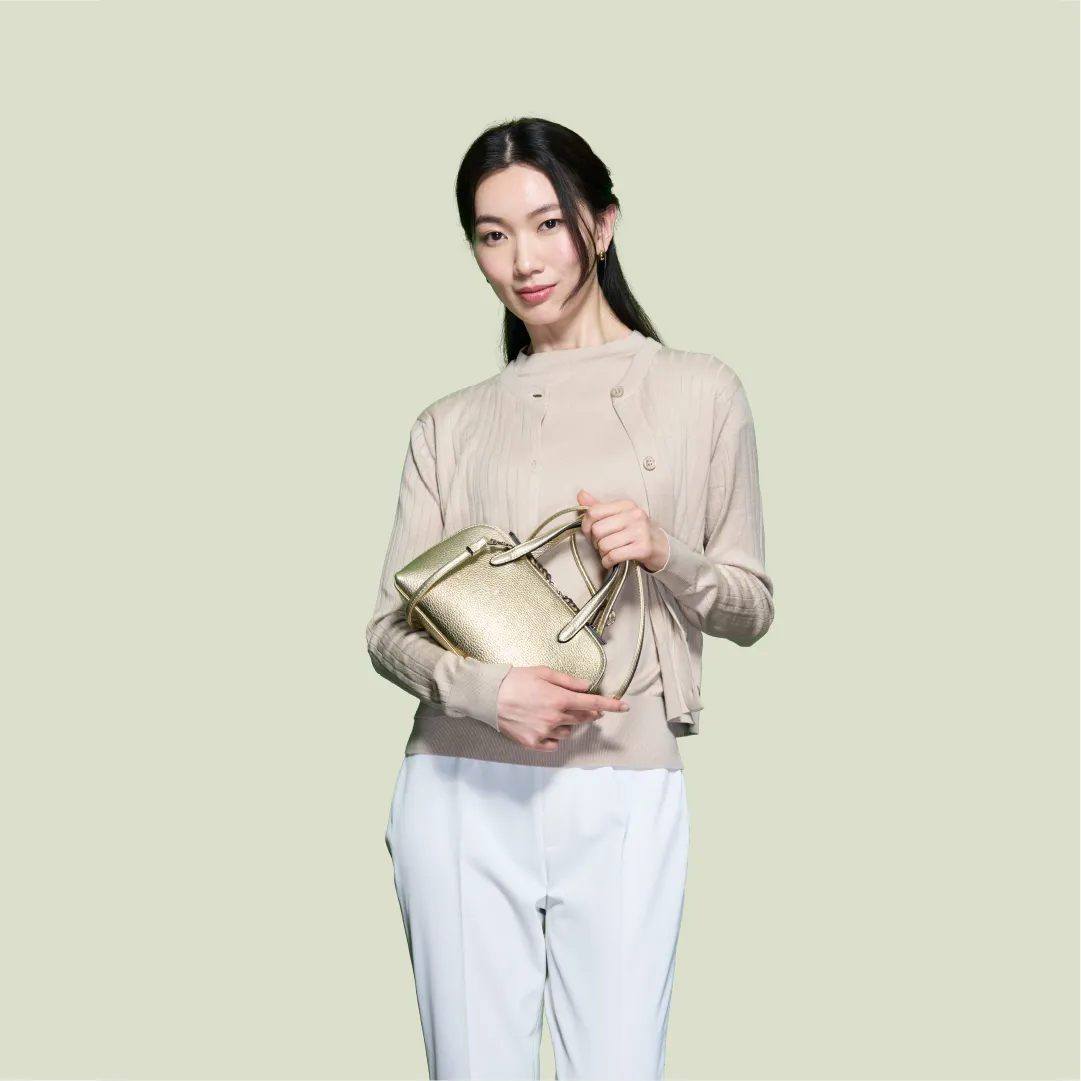 ショルダーバッグ ゴールド