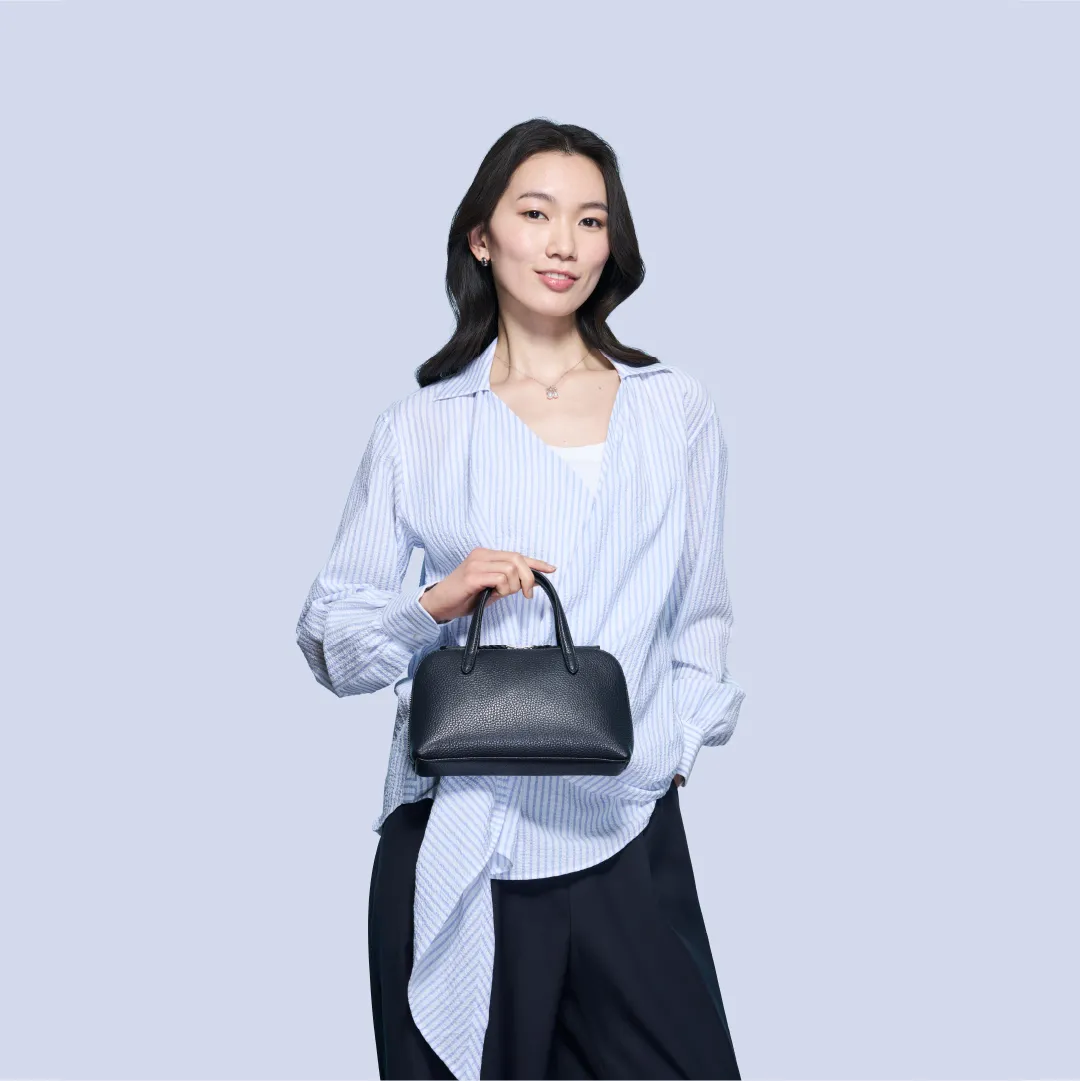 ショルダーバッグ ネイビー