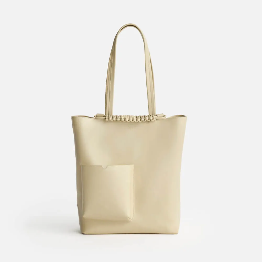 「SAGAN Vienna」バッグ 税込￥121,000