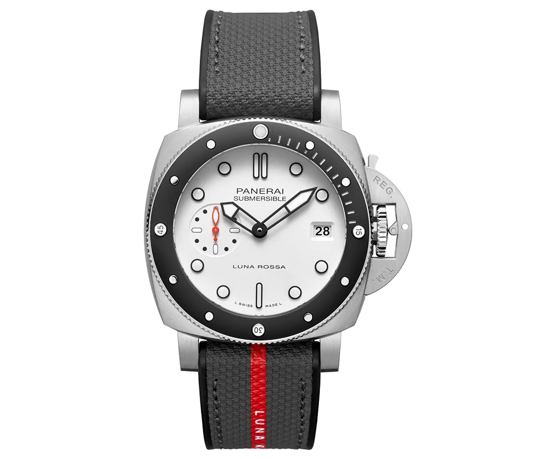 PAM01579 サブマーシブル ルナ・ロッサ