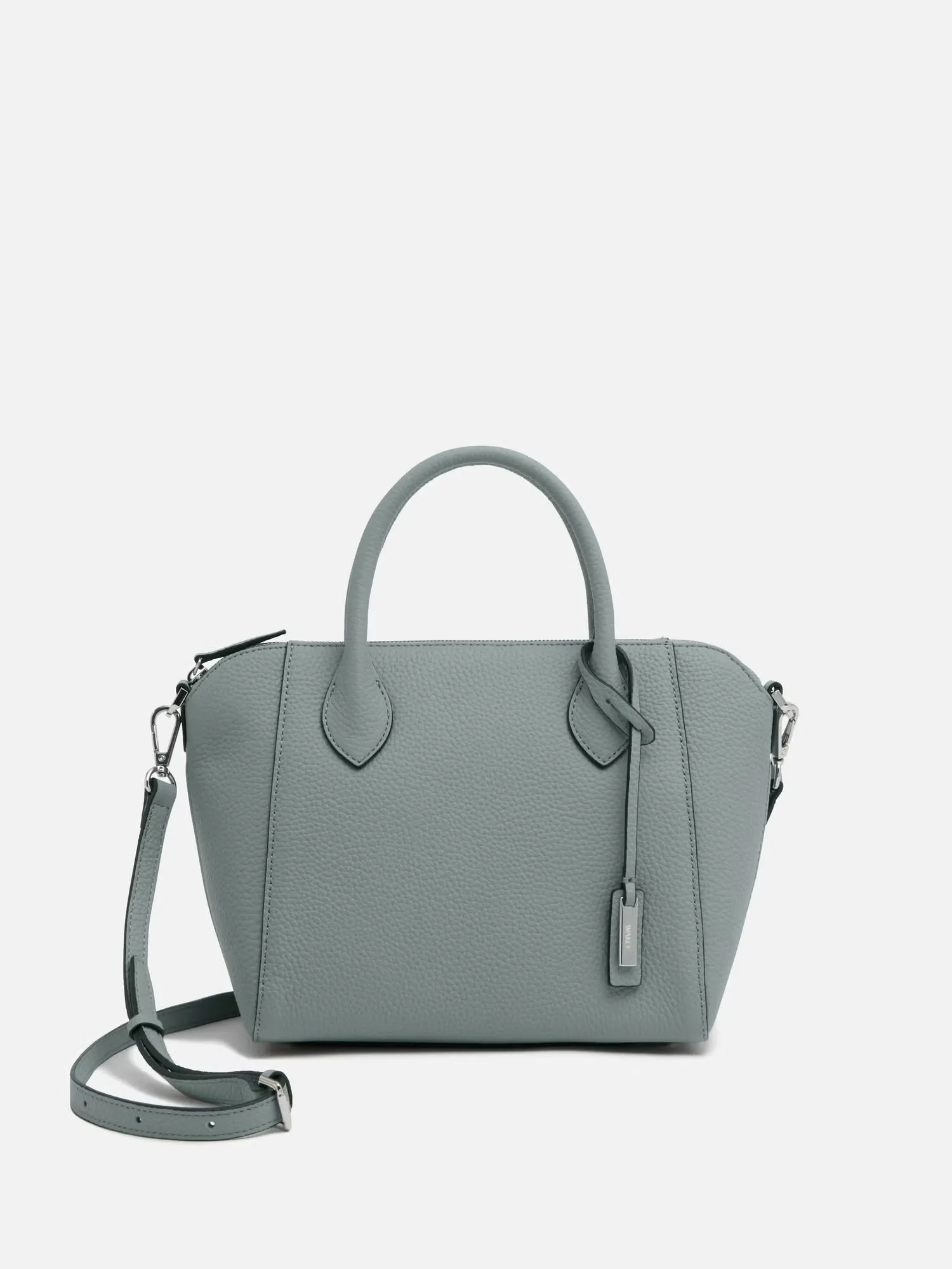 サックスブルー：正面からの外観デザイン