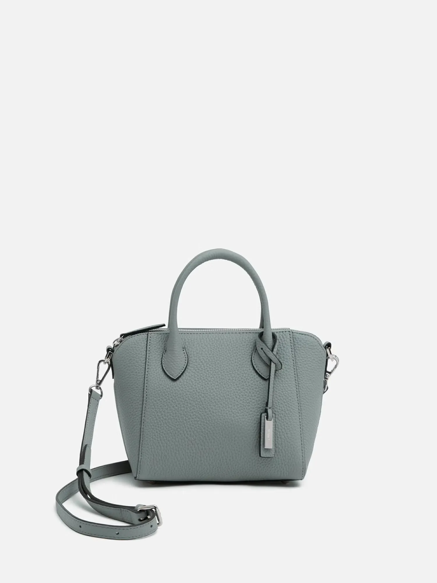 サックスブルー：正面からの外観デザイン。