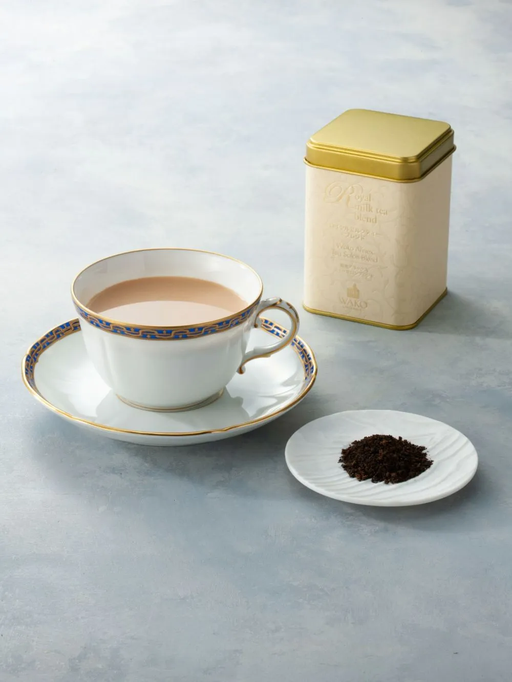 ティーサロンブレンド紅茶 「ロイヤルミルクティーブレンド」（110g）〈箱入り〉*