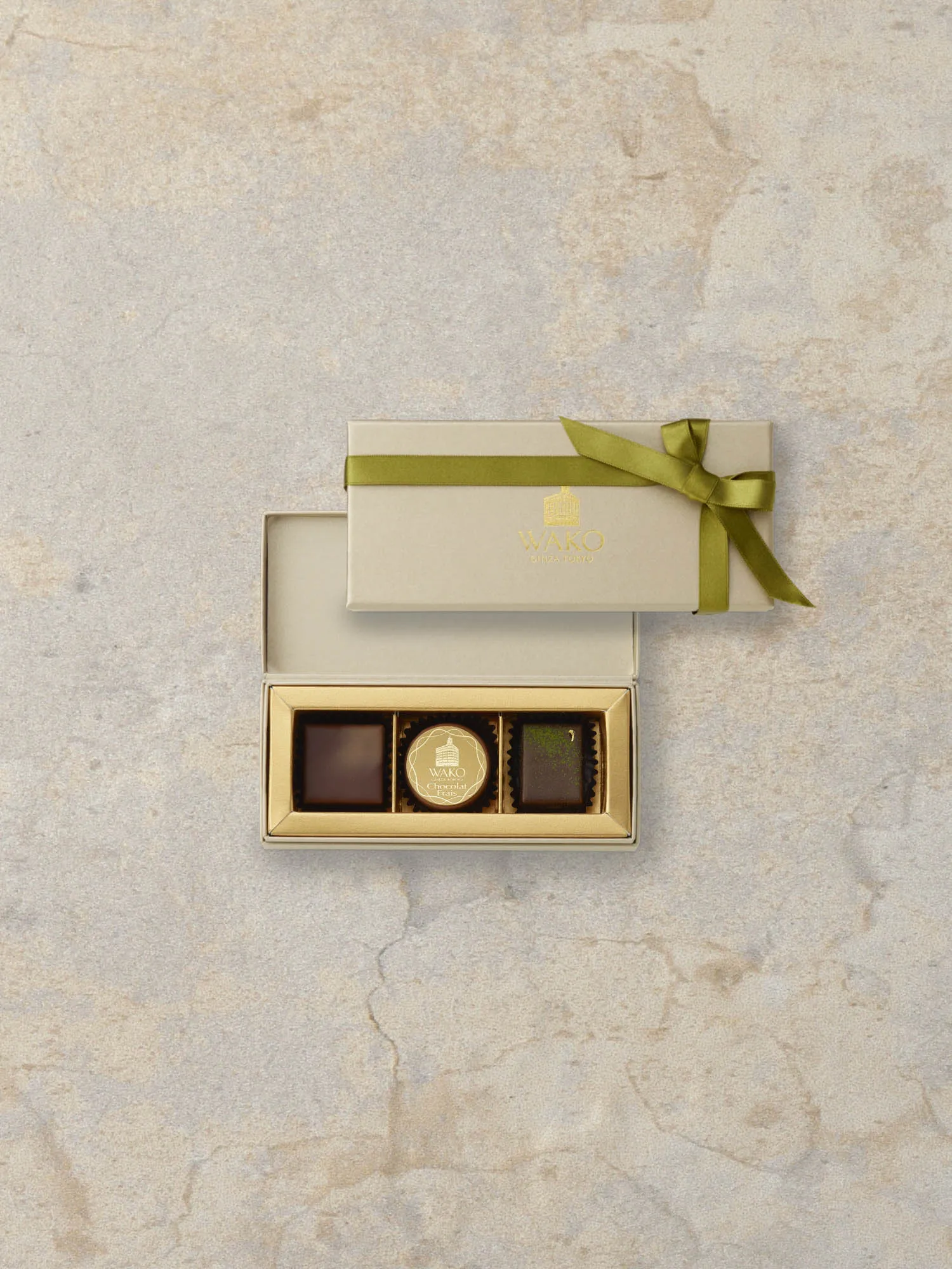 スペシャリテ3個 *