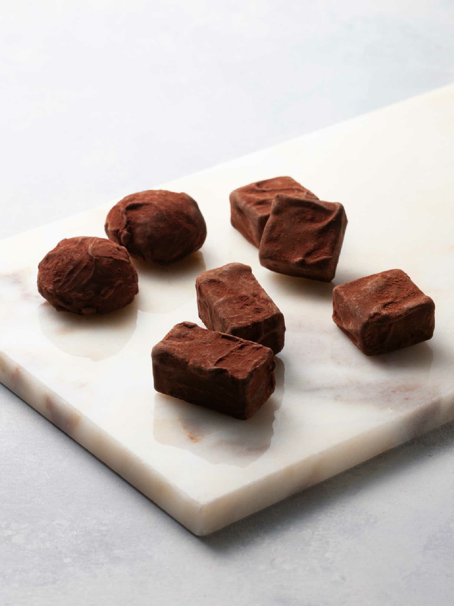 トリュフ アソート（18個）* |チョコレート | WAKO公式オンライン