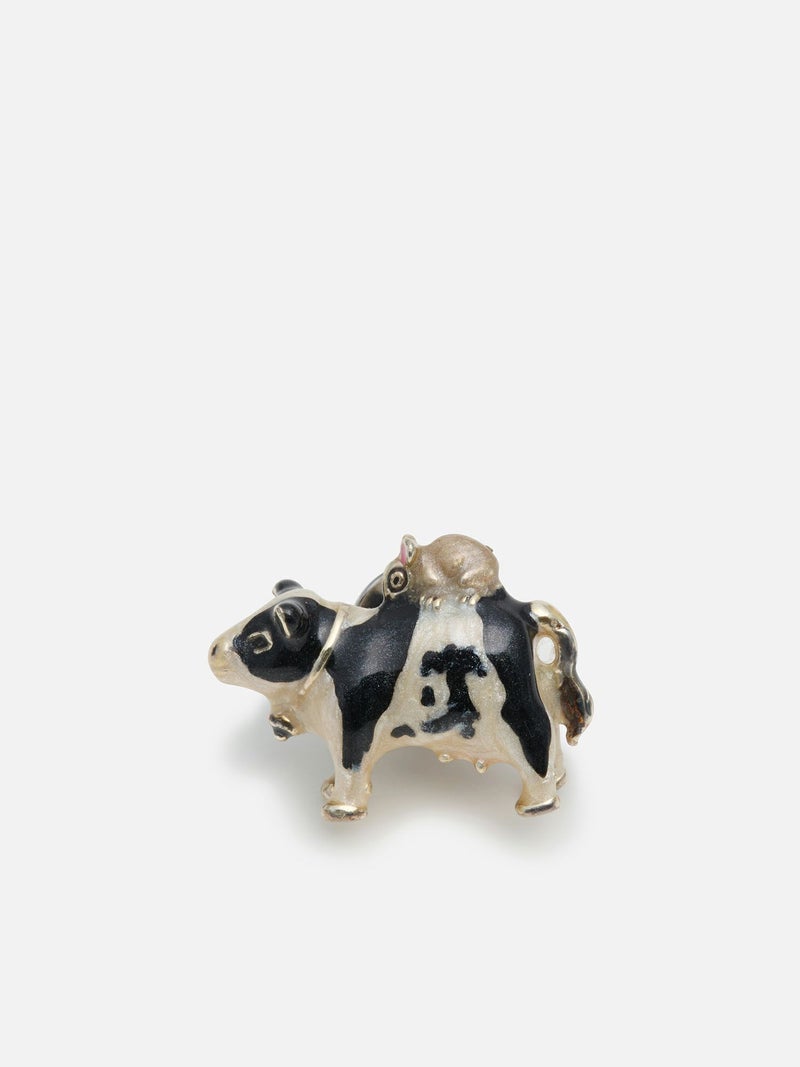サツルノ ラペルピン〈ウシとネズミ〉