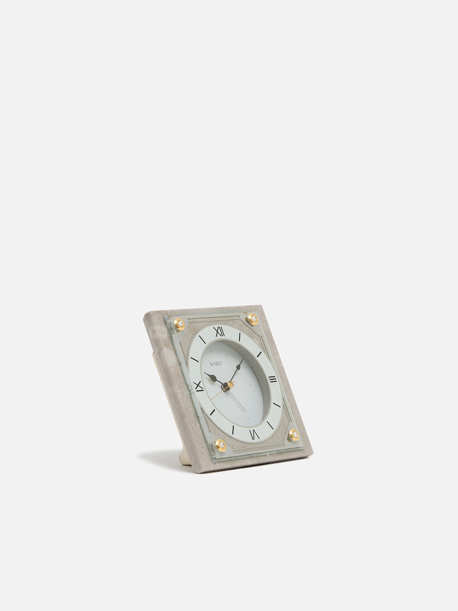 ミディアムグレー