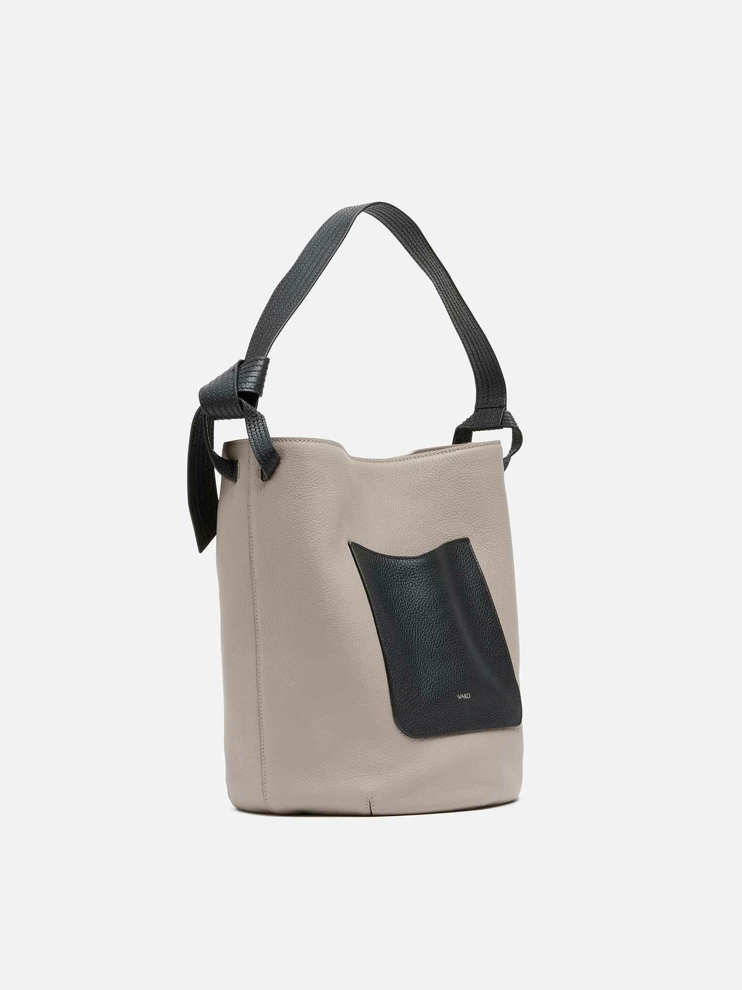 WAKO×MAURO GOVERNA バッグ WAKO CALLIE MISO ラージ オーク