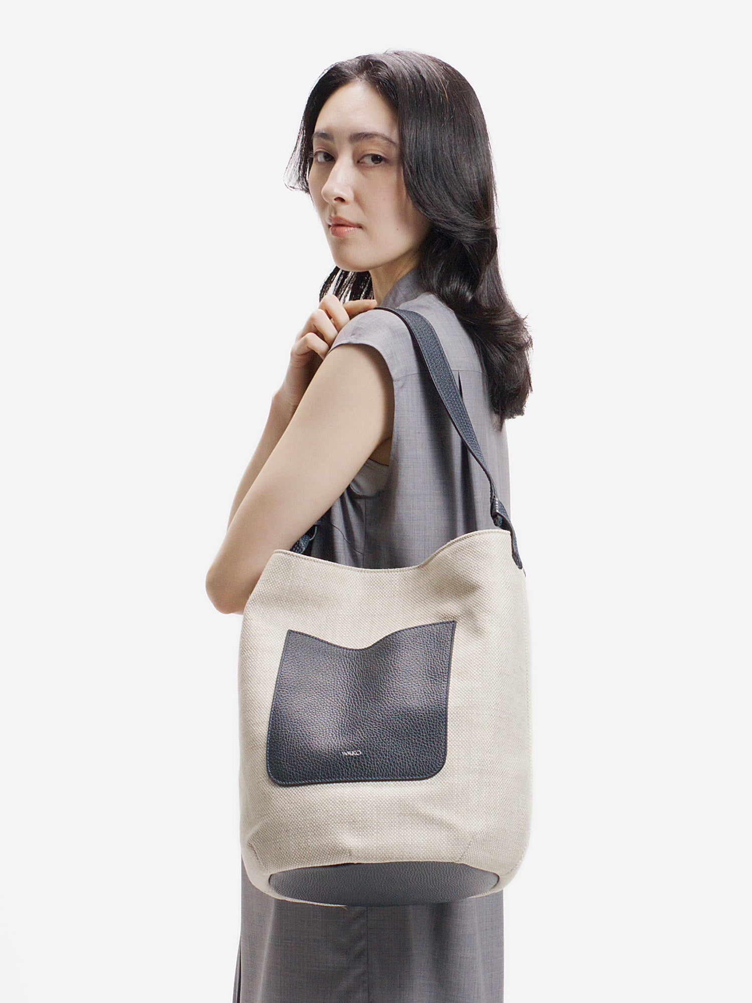 WAKO×MAURO GOVERNA キャンバス バッグ WAKO CALLIE MISO ネイビー