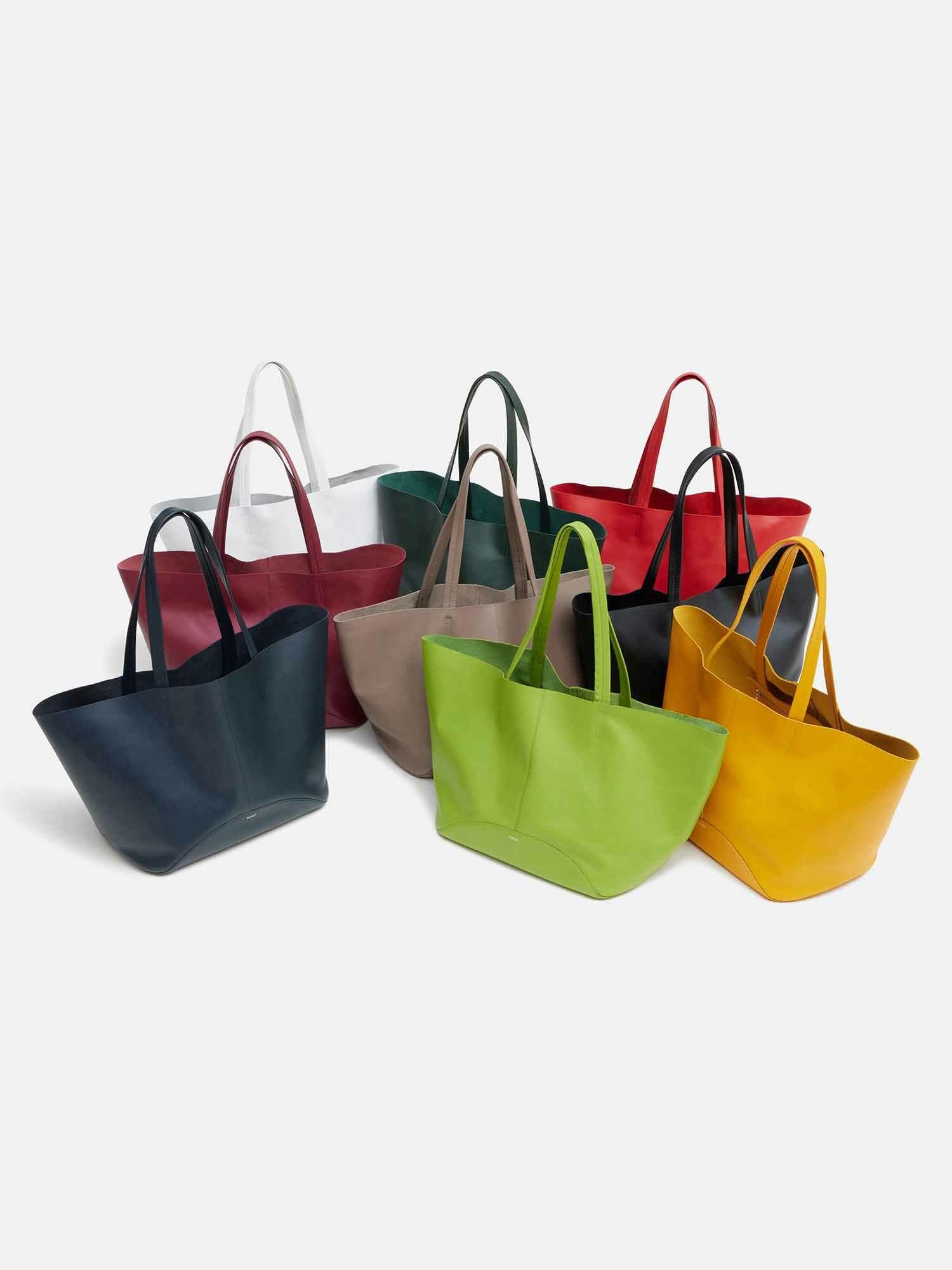WAKO トートバッグ MANAKO ミディアム オールレザー ダークグリーン MANACO トートバッグ ミディアム オーク |トートバッグ | WAKO公式