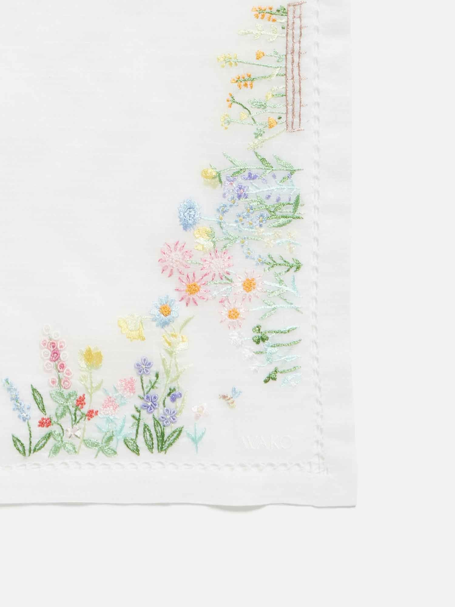 手刺繍ハンカチ ホワイト |刺繍・レース | WAKO公式オンライン