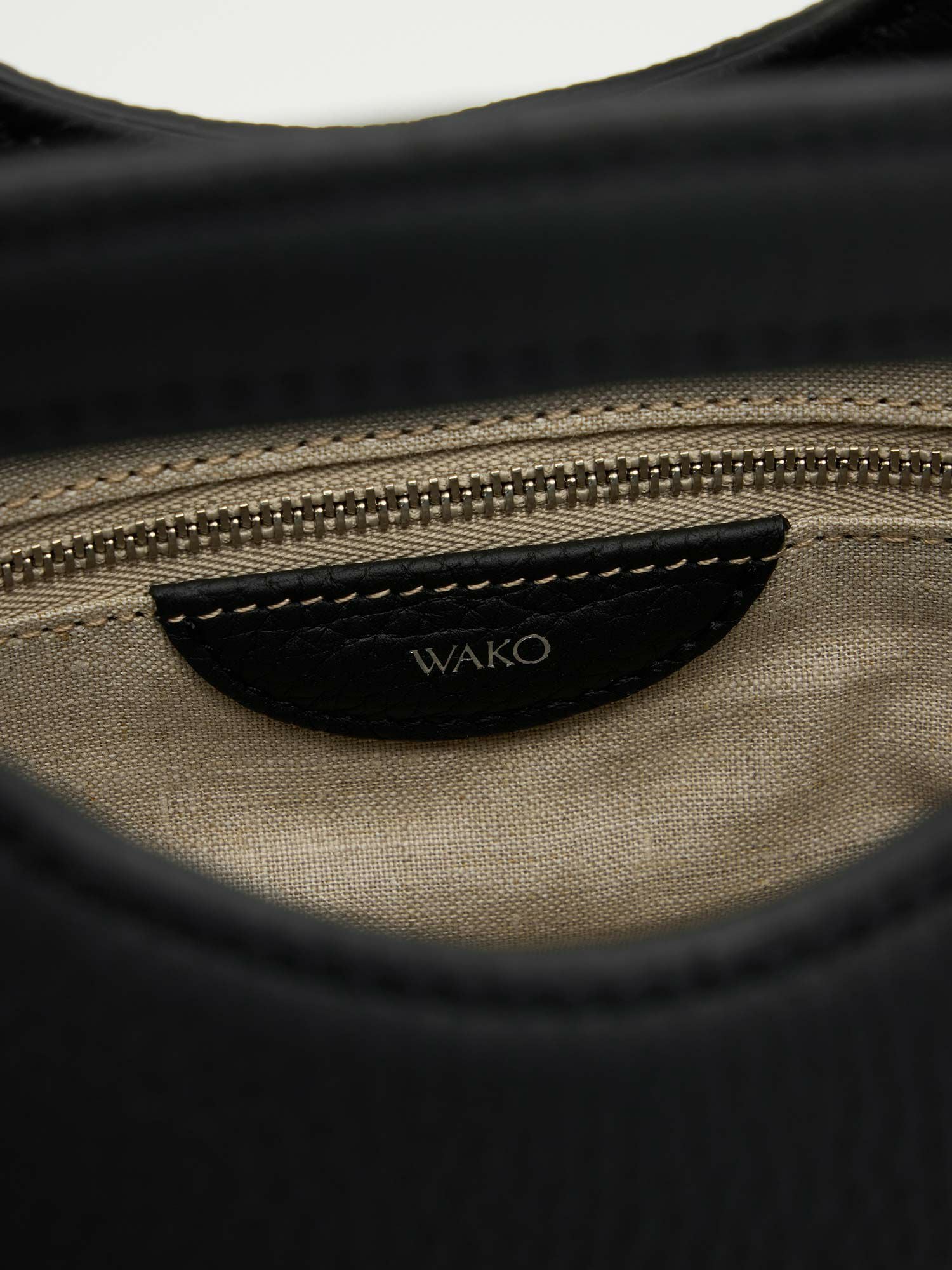 バッグ ブラック |ハンドバッグ | WAKO公式オンラインブティック