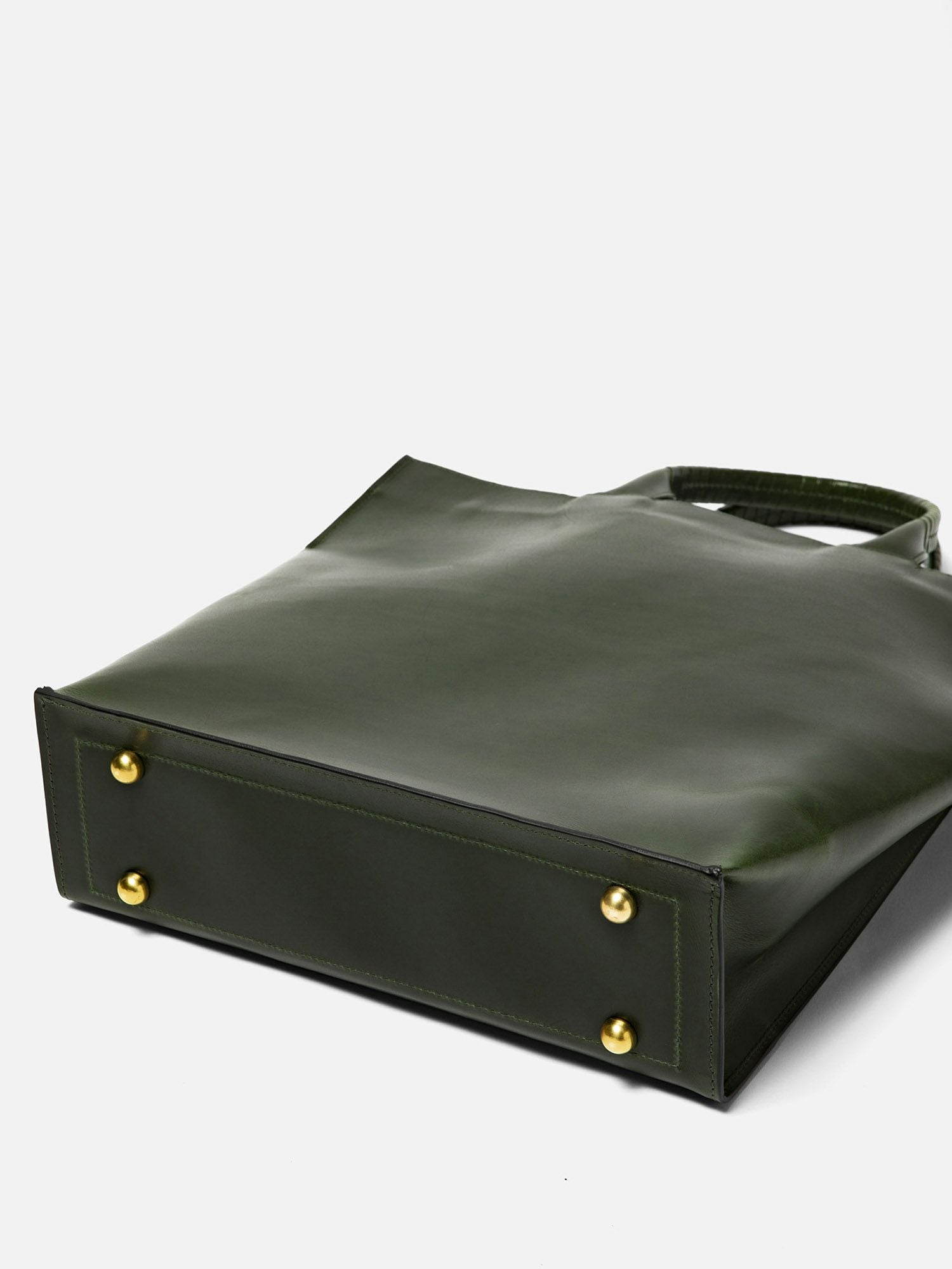 cornelian taurus by daisuke iwanaga trace tote L グリーン