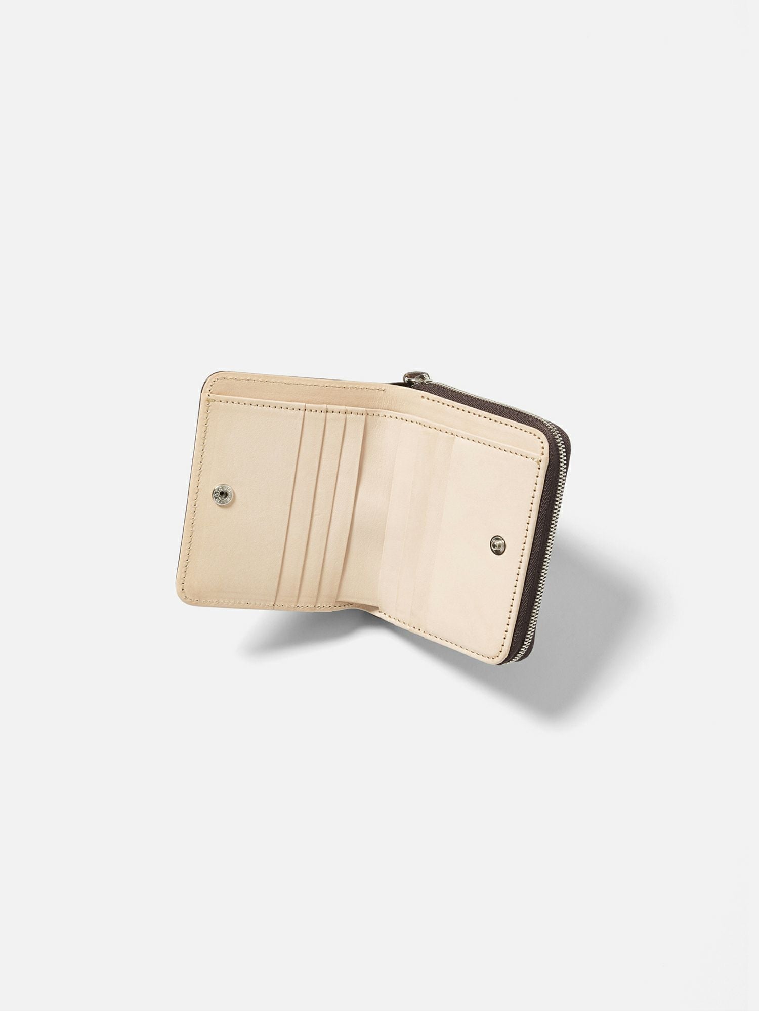 cornelian taurus by daisuke iwanaga tower half wallet ダーク