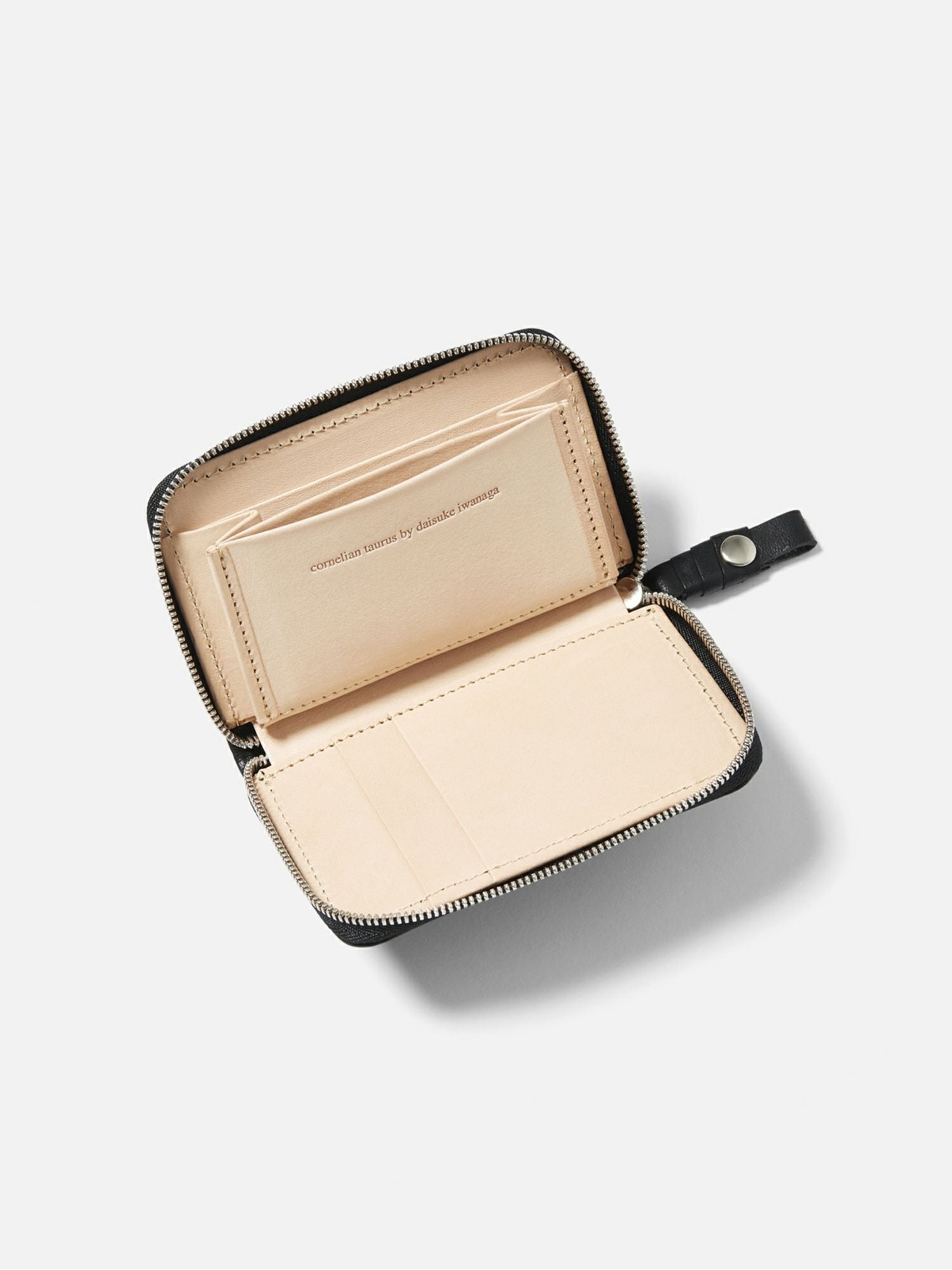 cornelian taurus by daisuke iwanaga 2door card case ブラック