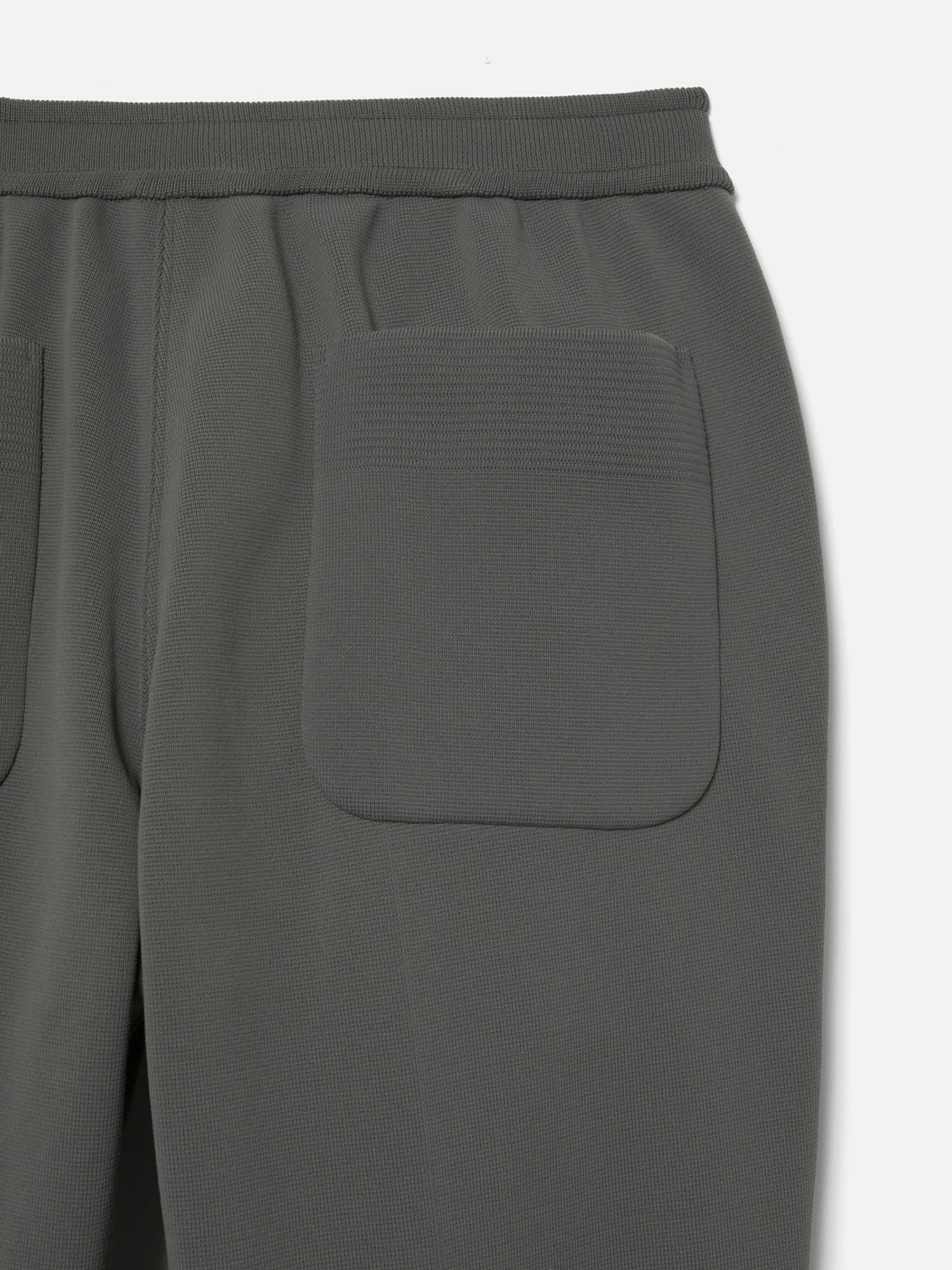 CFCL MILAN RIB STRAIGHT PANTS SUSU |CFCL | WAKO公式オンライン