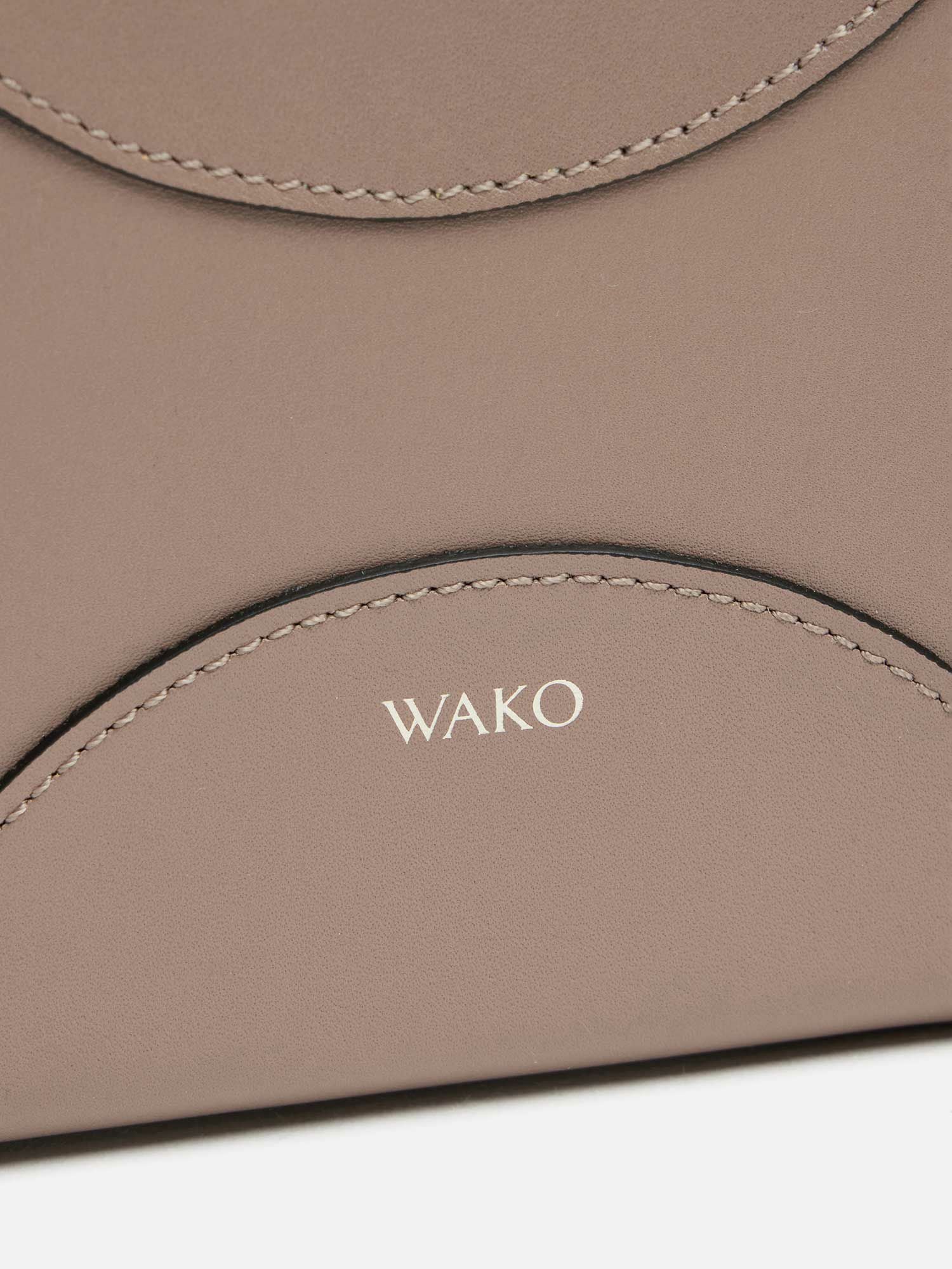 MANACO マルチケース オーク |その他の革小物 | WAKO公式オンライン