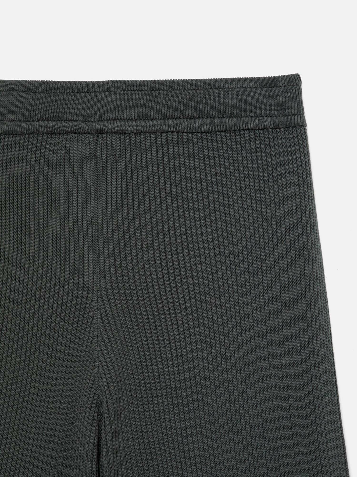 極美品✨CFCL FLUTED STRAIGHT PANTS 変形 リブ パンツ CFCL POTTERY BELL BOTTOM PANTS SUSU |CFCL | WAKO公式オンライン