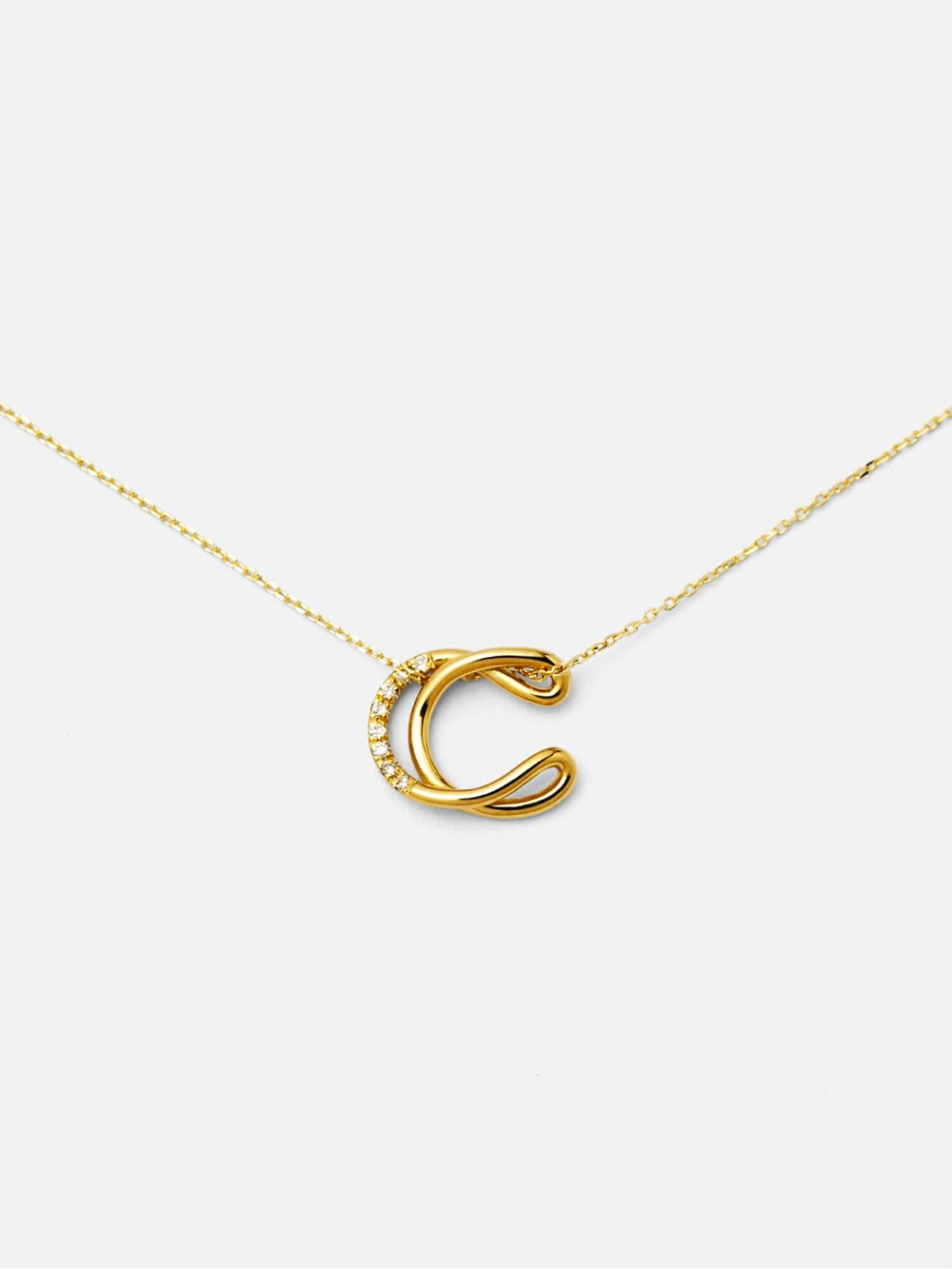 Charlotte CHESNAIS　COLLIER LETTRE C ゴールド