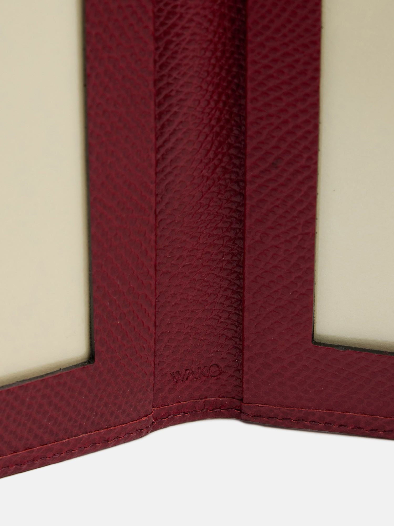 二つ折り写真立て ワイン |リビング | WAKO公式オンラインブティック