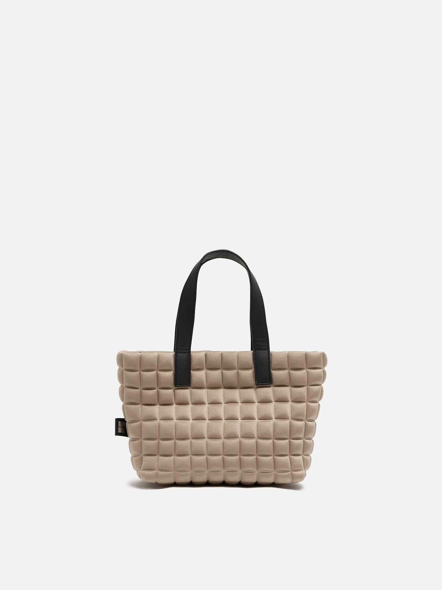 WAKO⭐️スクエア型 ハンドバッグ　ベージュ　卒入学式　結婚式　和光銀座 000000027782-01.jpg?size=l&w=