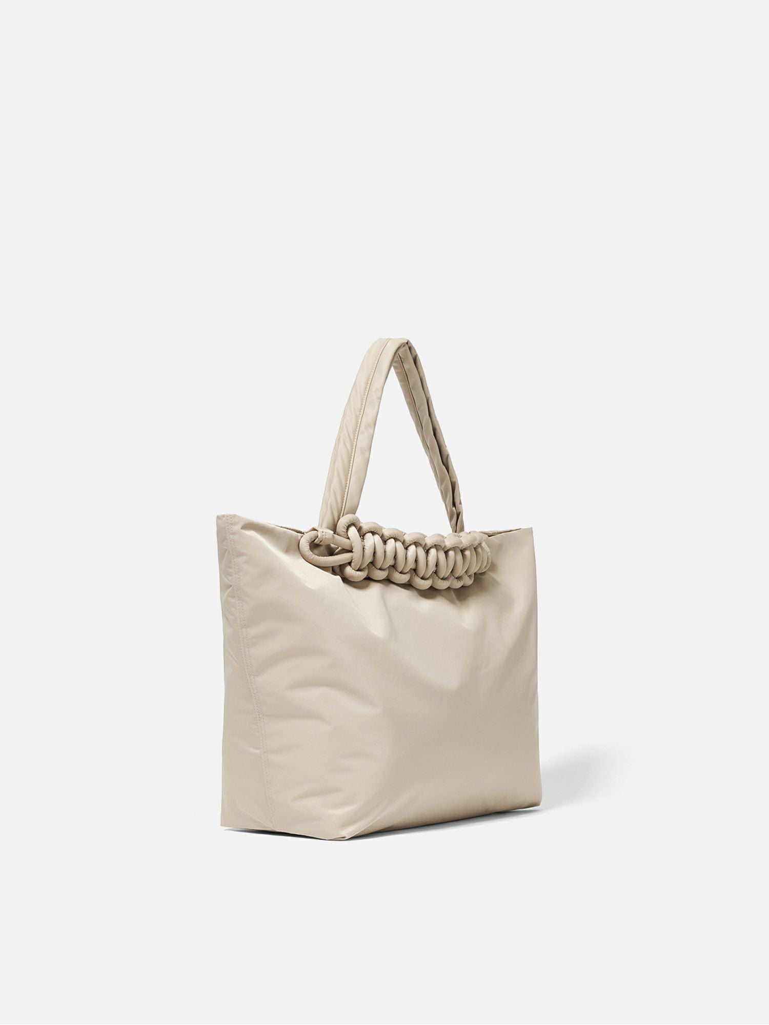 SAGAN Vienna PAZAR TOTE XL RECYCLED NYLON オーク |SAGAN Vienna