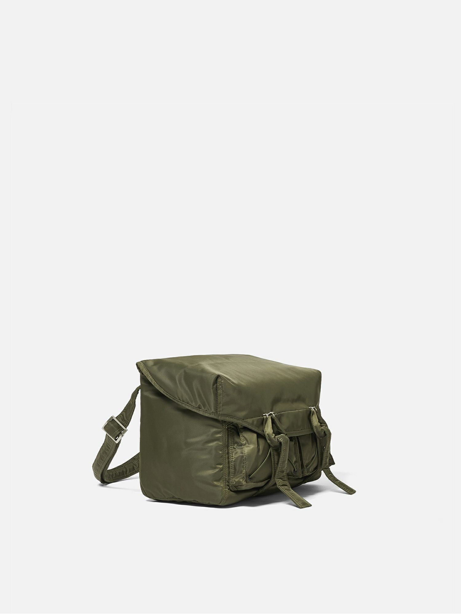 SAGAN Vienna Messenger Bag XL 植物染 SAGAN VIENNA(サガン・ヴィエンナ)のMESSENGER BAG(BLACK)(ショルダー