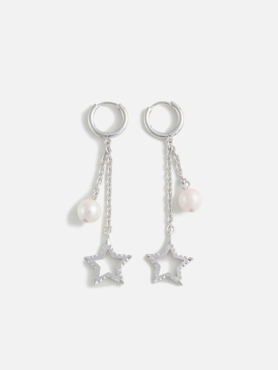 プティ コリエ ピアス「トゥインクル スゥイング」 ホワイト