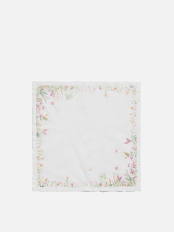 ハンカチ〈手刺繍／野の花〉 ピンク |刺繍・レース | WAKO公式 