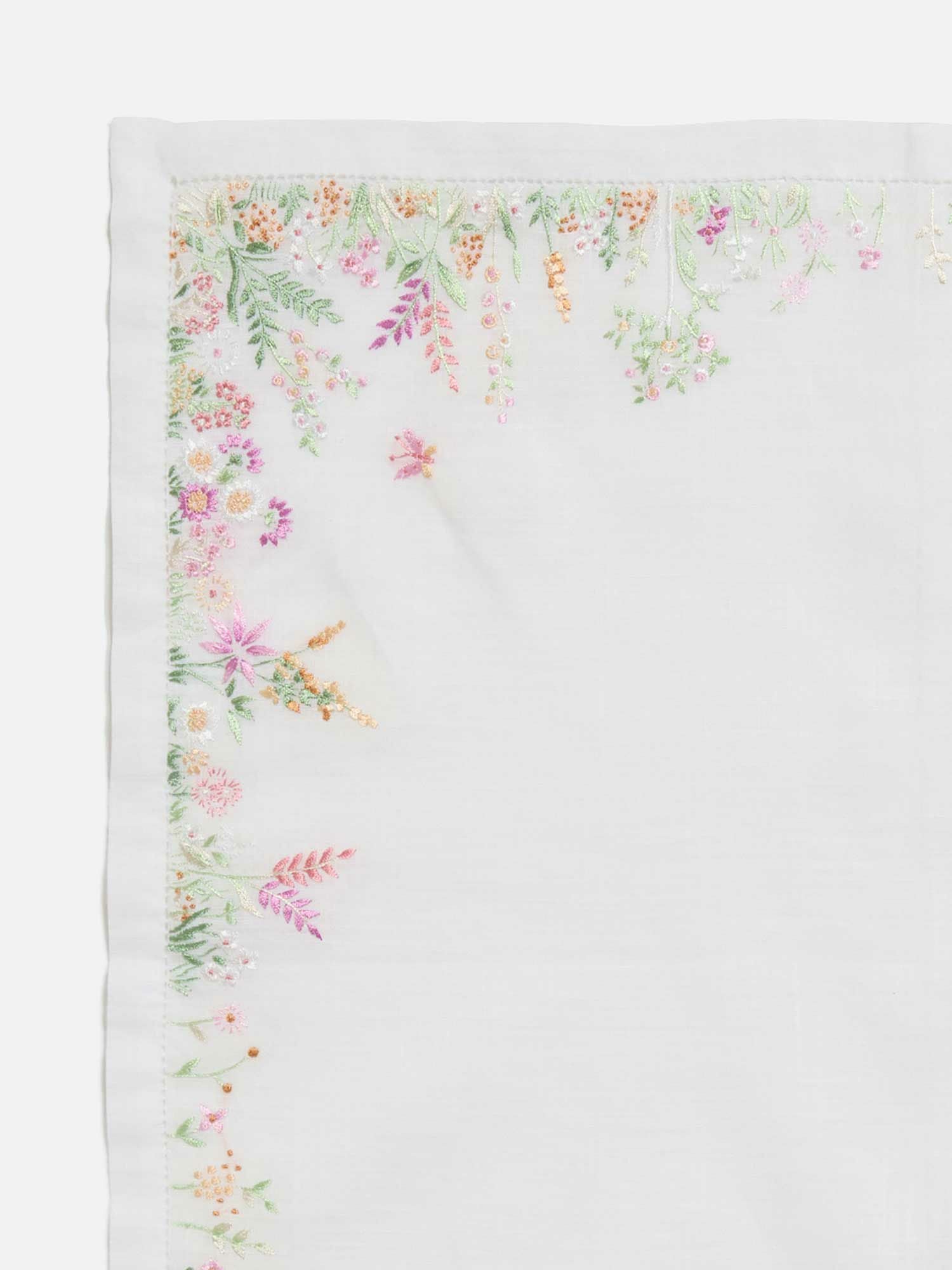 ハンカチ〈手刺繍／野の花〉 ピンク |刺繍・レース | WAKO公式