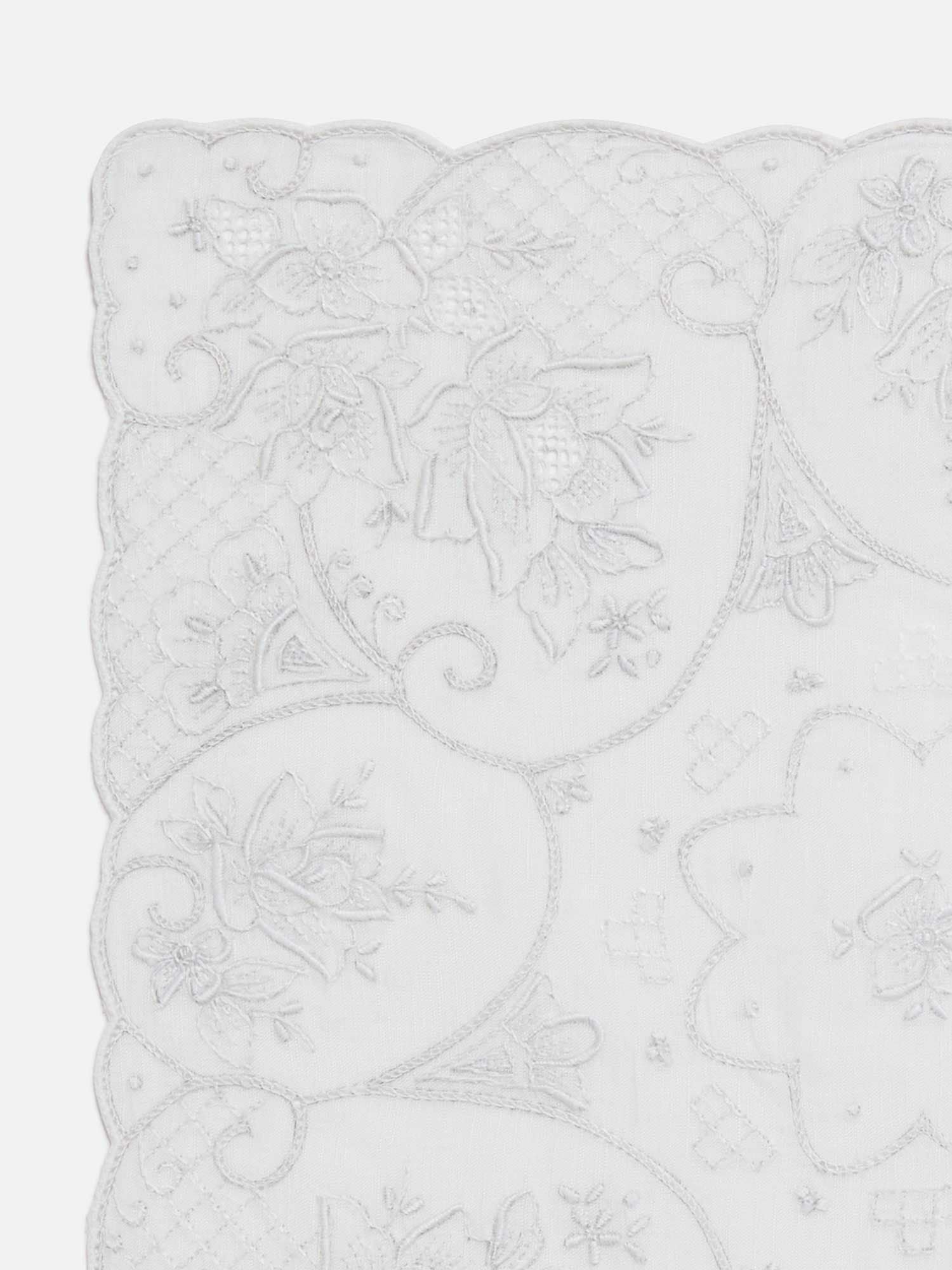 スワトウ刺繍 ハンカチ ホワイト |刺繍・レース | WAKO公式オンライン