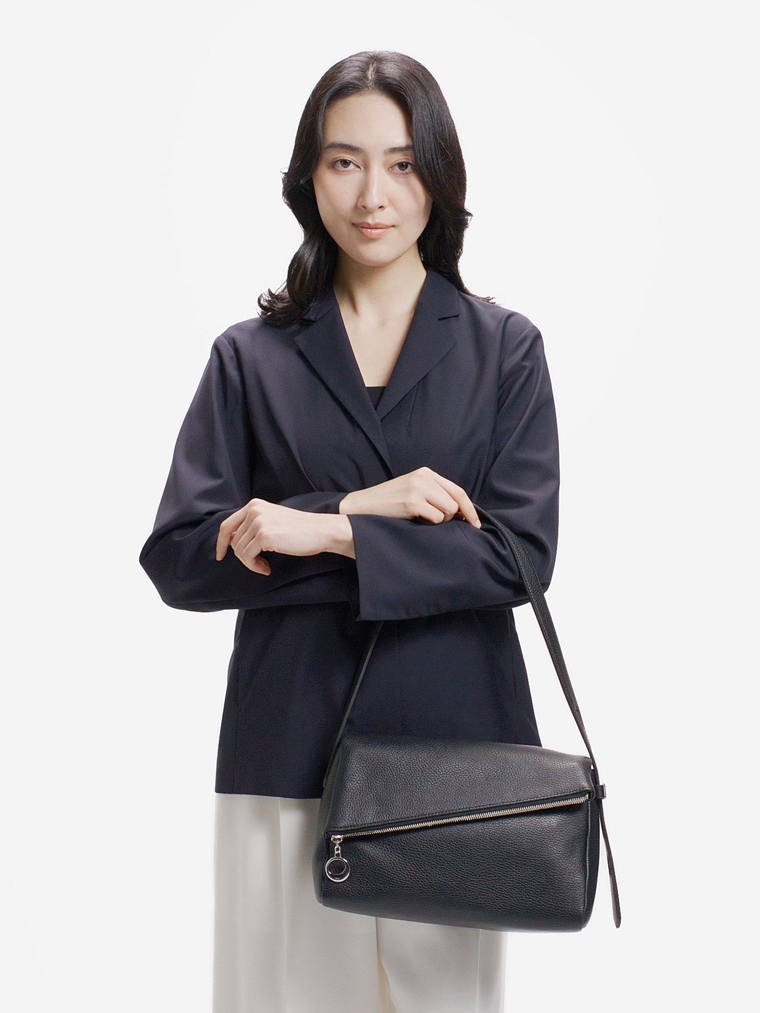 NEW CLOSET ショルダーバッグ スモール ブラック |ショルダーバッグ