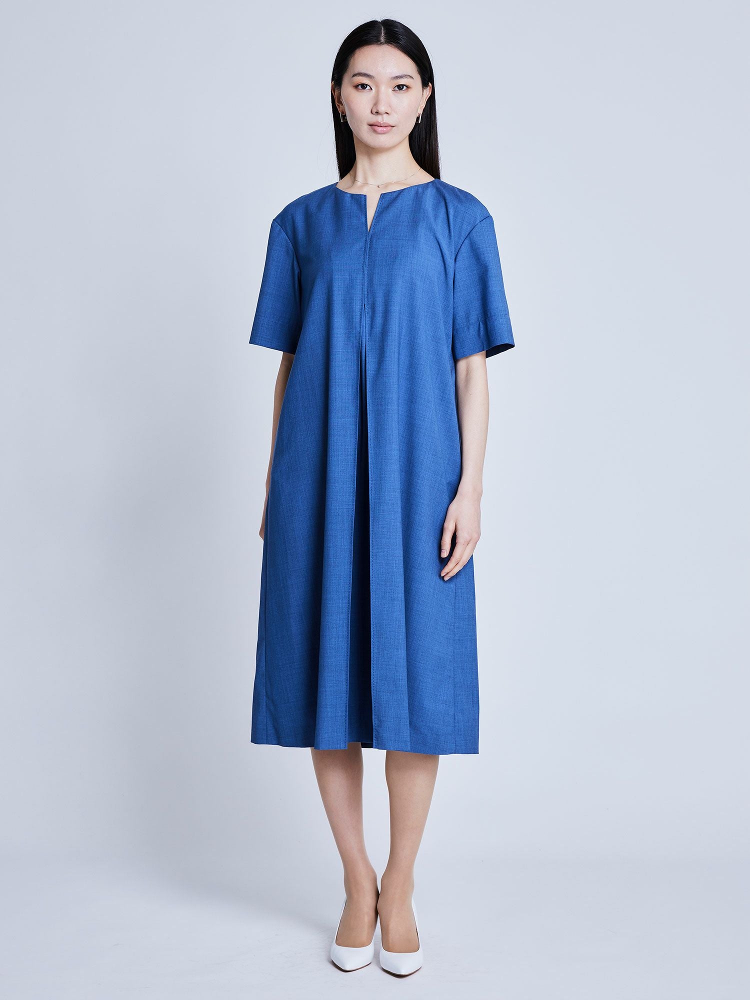 NEW CLOSET ワンピース タック入り ブルー |ワンピース | WAKO公式
