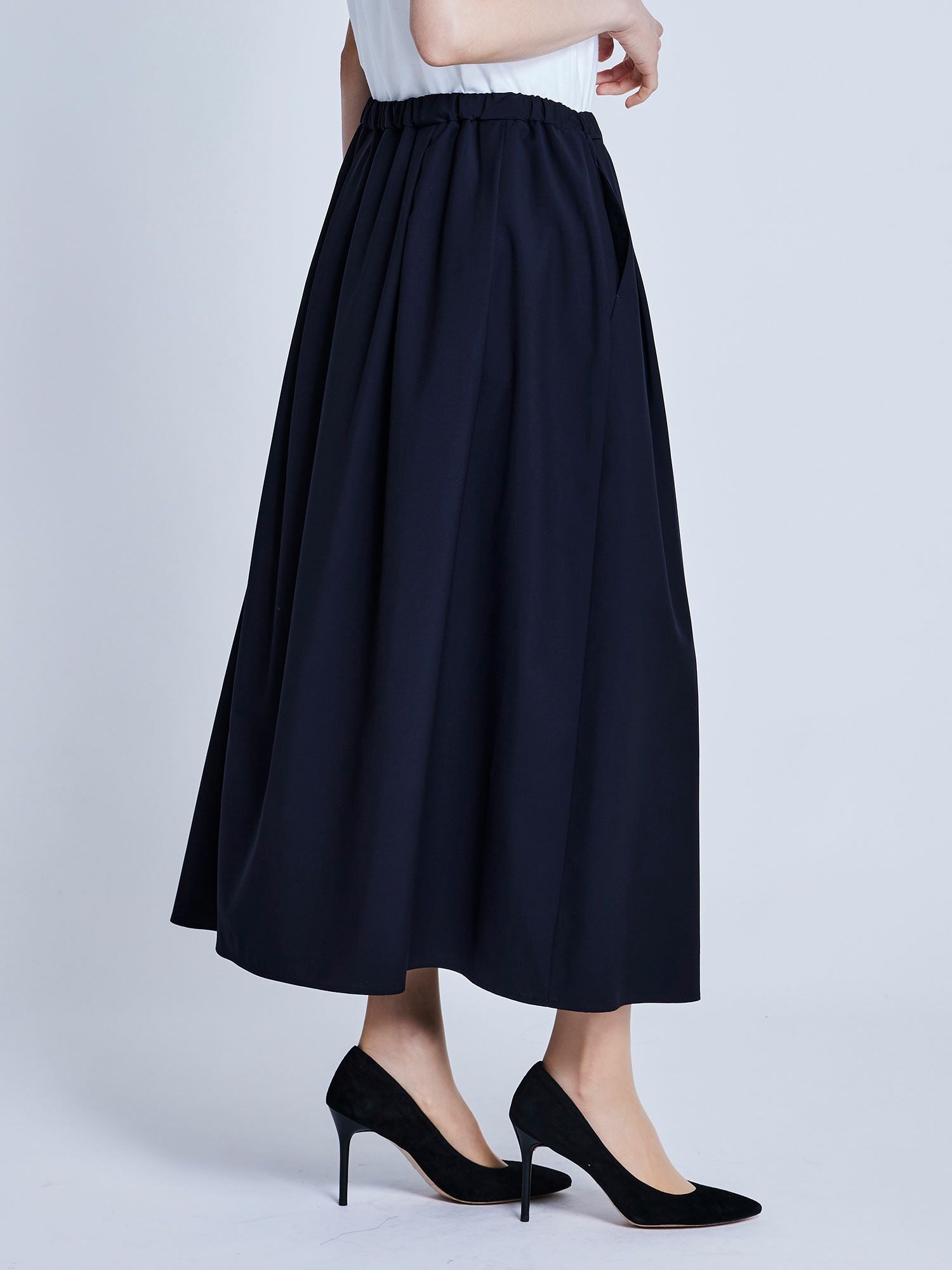 美品 support surface WAKO 銀座和光別注 フレアスカート NEW CLOSET スカート ネイビー |ボトムス | WAKO公式オンライン