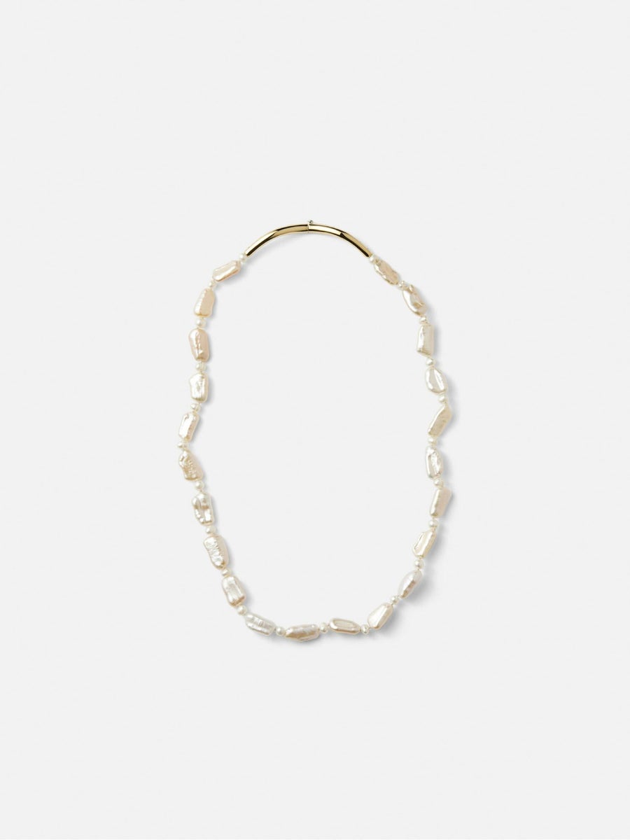 Charlotte CHESNAIS　COLLIER DIAMANTS ET PERLES ピンク