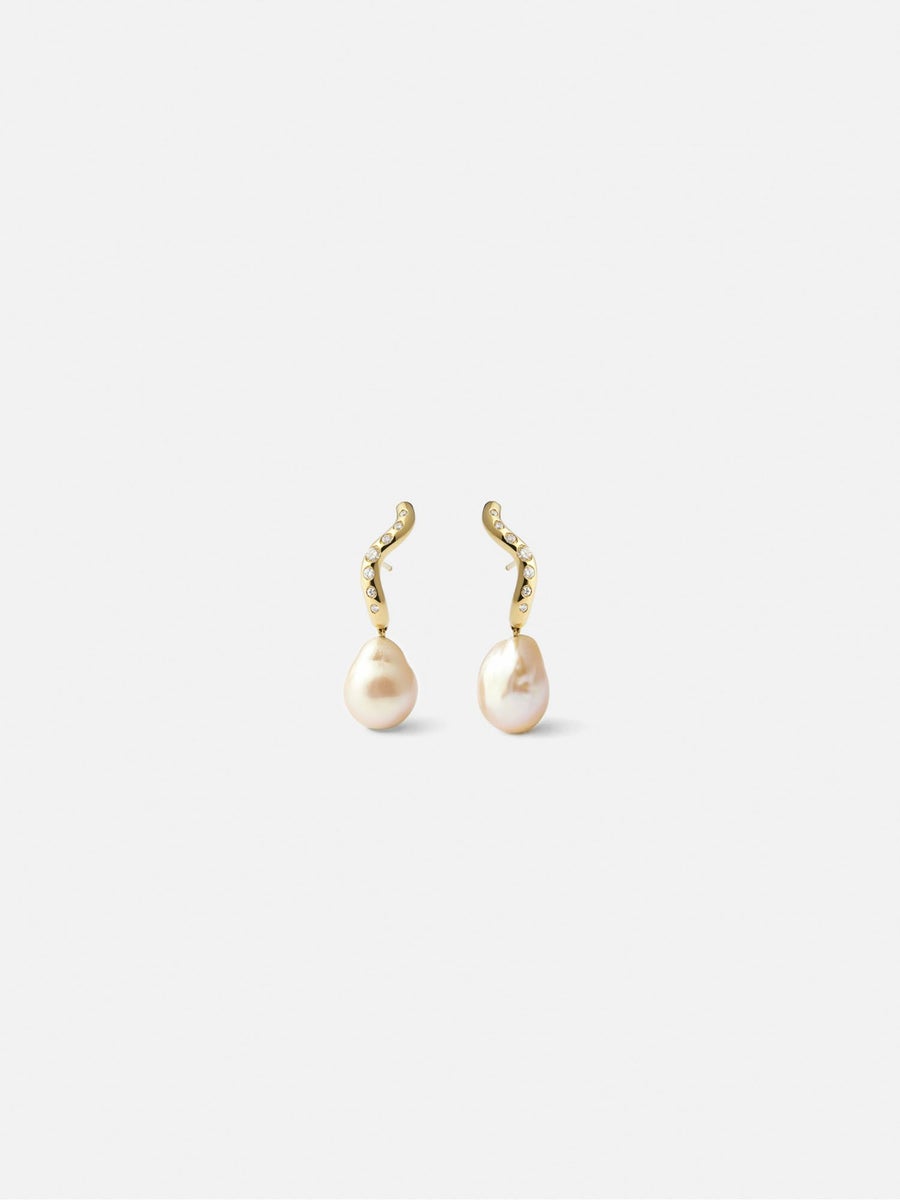 Charlotte CHESNAIS　BOUCLES D'OREILLES WAVE PERLES ピンク