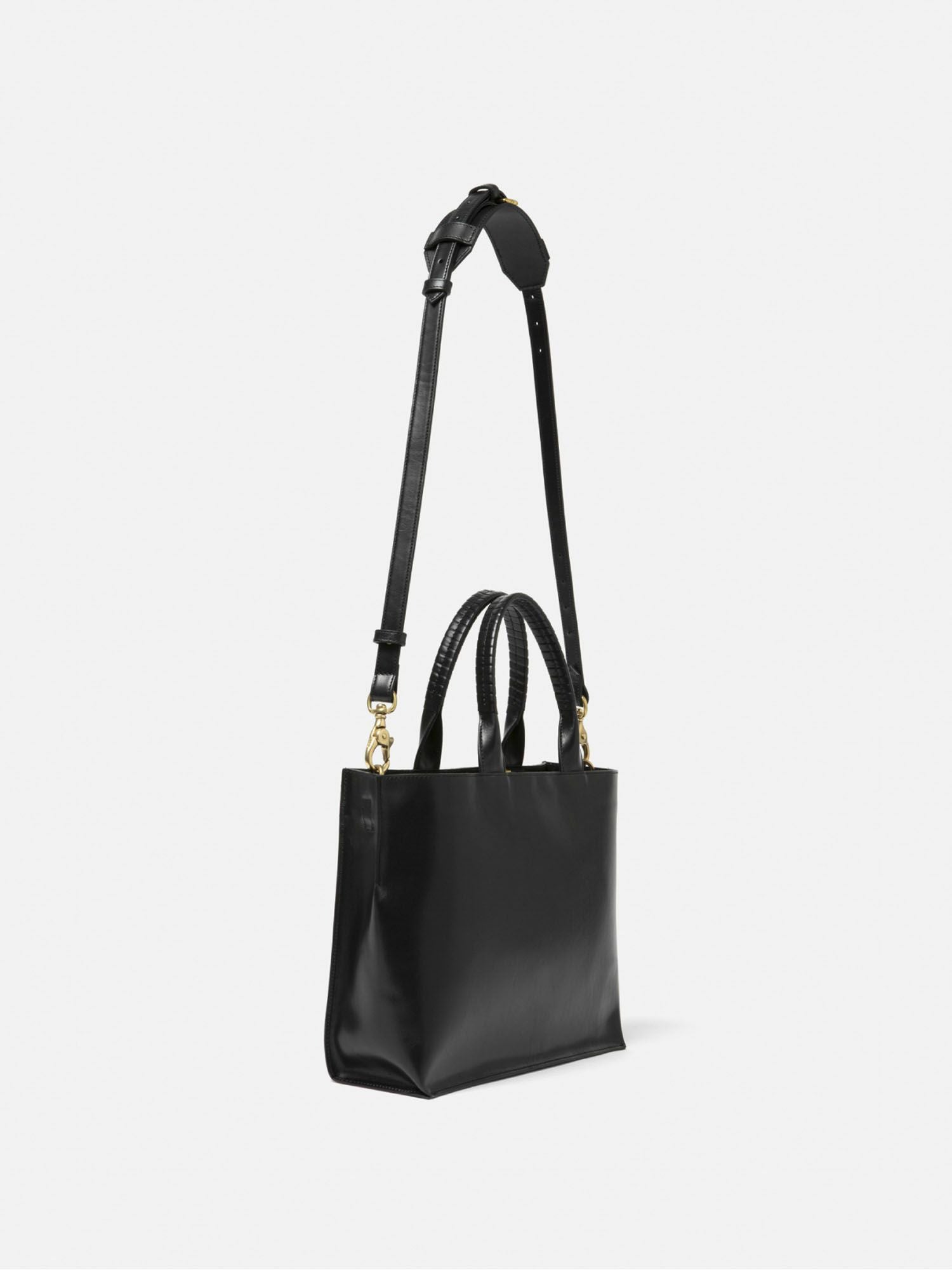 cornelian taurus by daisuke iwanaga trace tote M ブラック