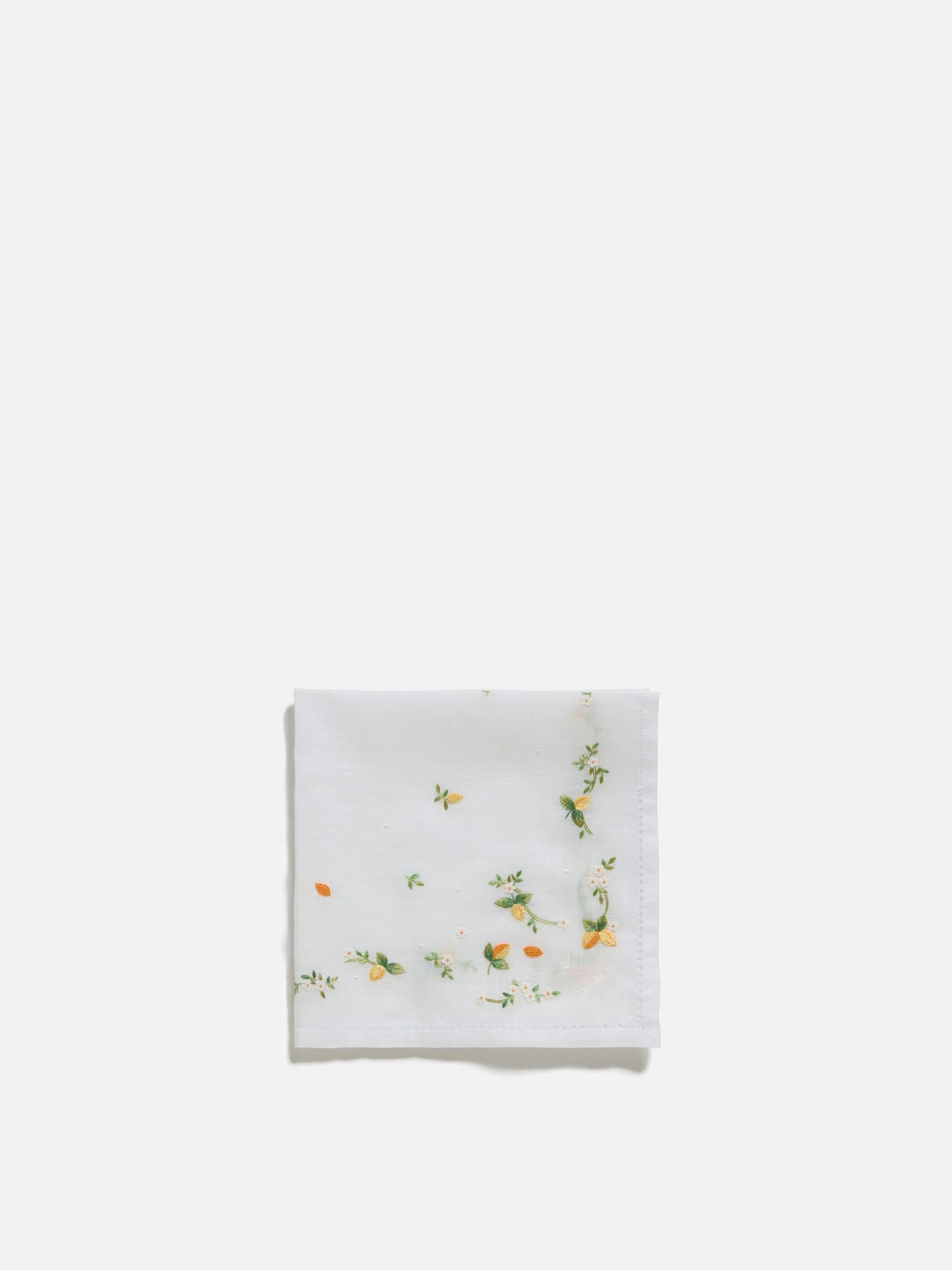 手刺繍ハンカチ　wako 綿 手刺繍ハンカチ ホワイト |刺繍・レース | WAKO公式オンライン