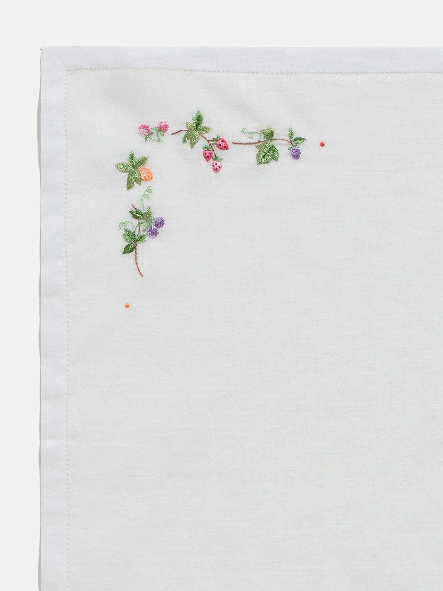 手刺繍ハンカチ ホワイト |刺繍・レース | WAKO公式オンライン