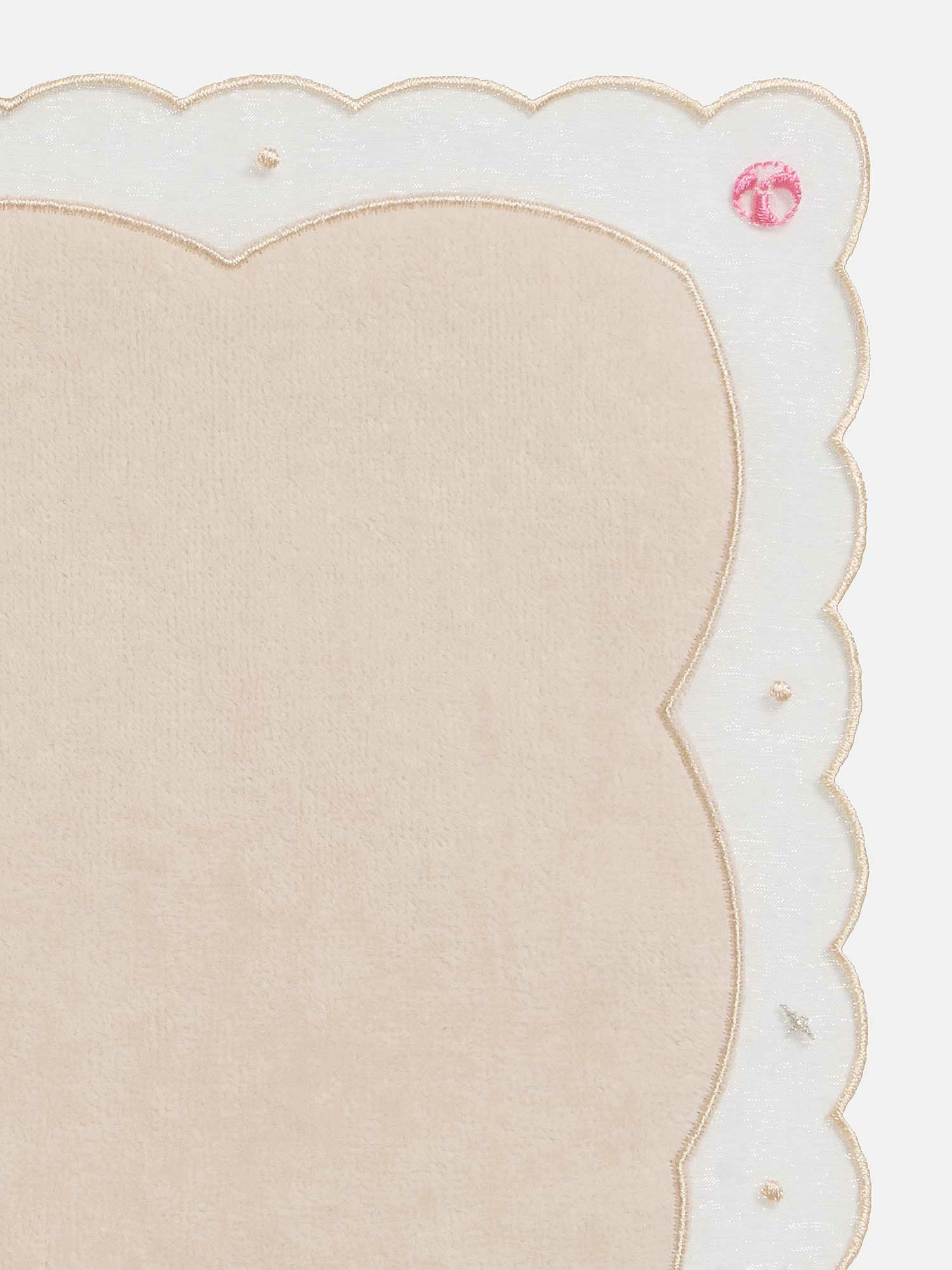 未使用　WAKO ベトナム製　手刺繍ハンカチ　タオルハンカチ　ワコウ　銀座和光 タオルハンカチ ベージュ |タオル | WAKO公式オンラインブティック