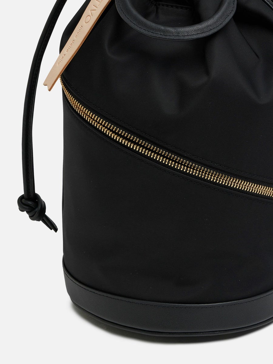 mica della valle ショルダーバッグ ブラック |ショルダーバッグ 