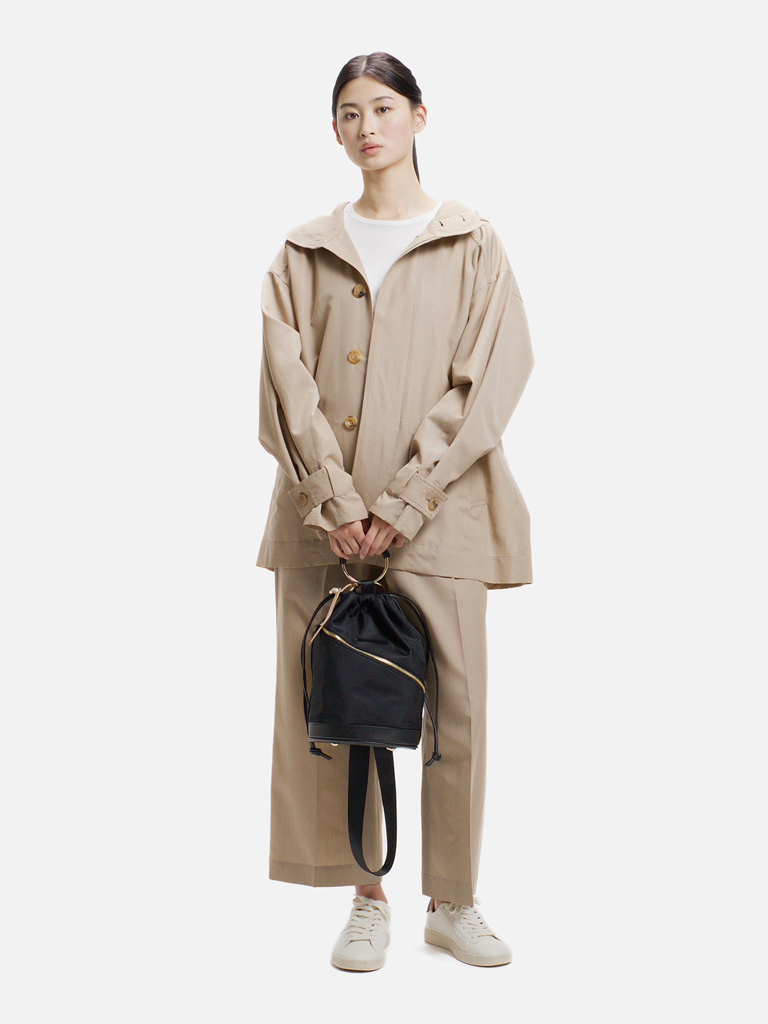 mica della valle ショルダーバッグ ブラック |ショルダーバッグ