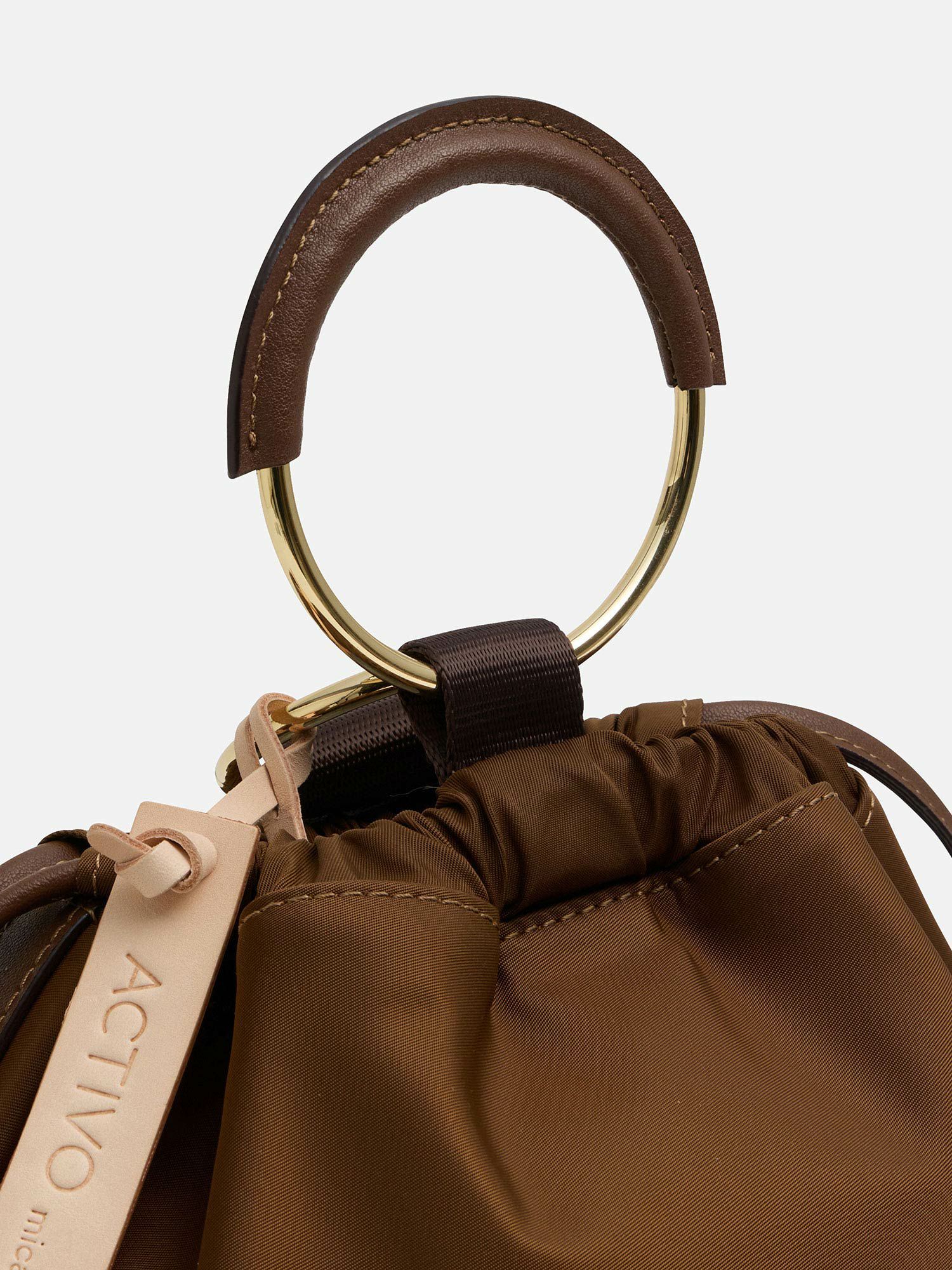mica della valle ショルダーバッグ ブラウン |ショルダーバッグ