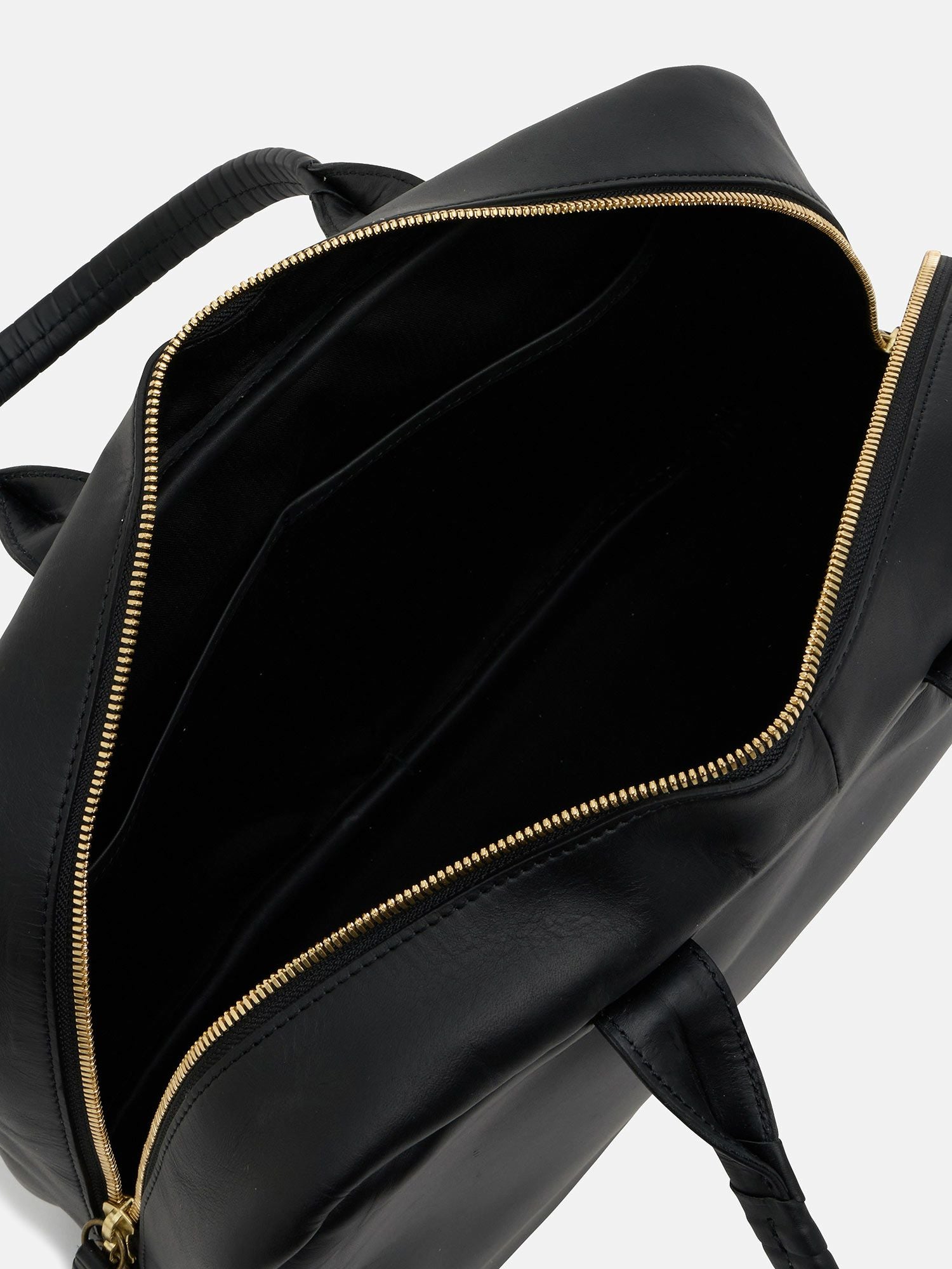 cornelian taurus by daisuke iwanaga corner boston S tea HUSK