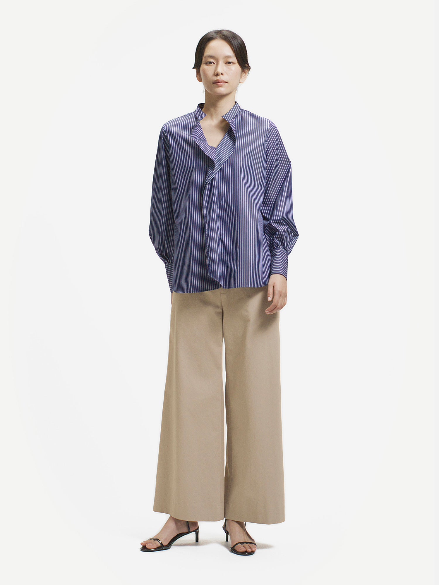 エムフィル T/Cストライプシャープ フリルブラウス ネイビー |トップス