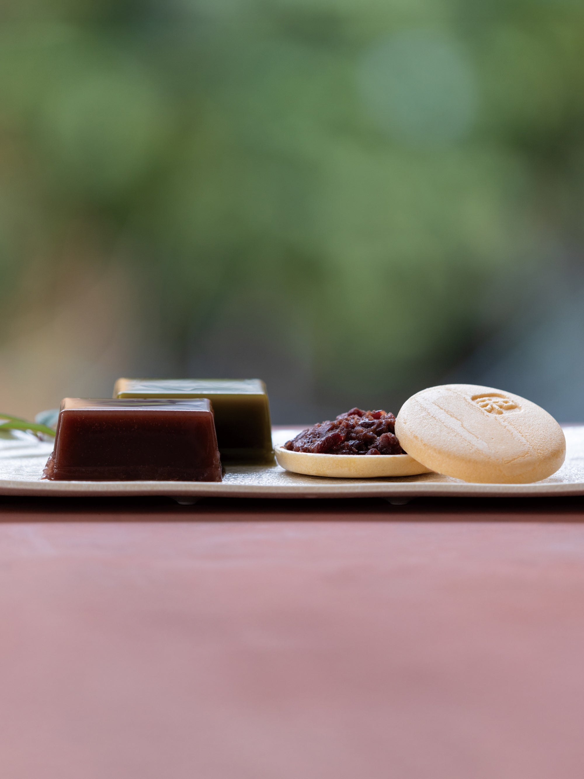 WAKO 和光 銀製 菓子楊枝 5本セット 花のデザイン WAKO クッキー vol.1（18枚）* |洋菓子 | WAKO公式オンライン
