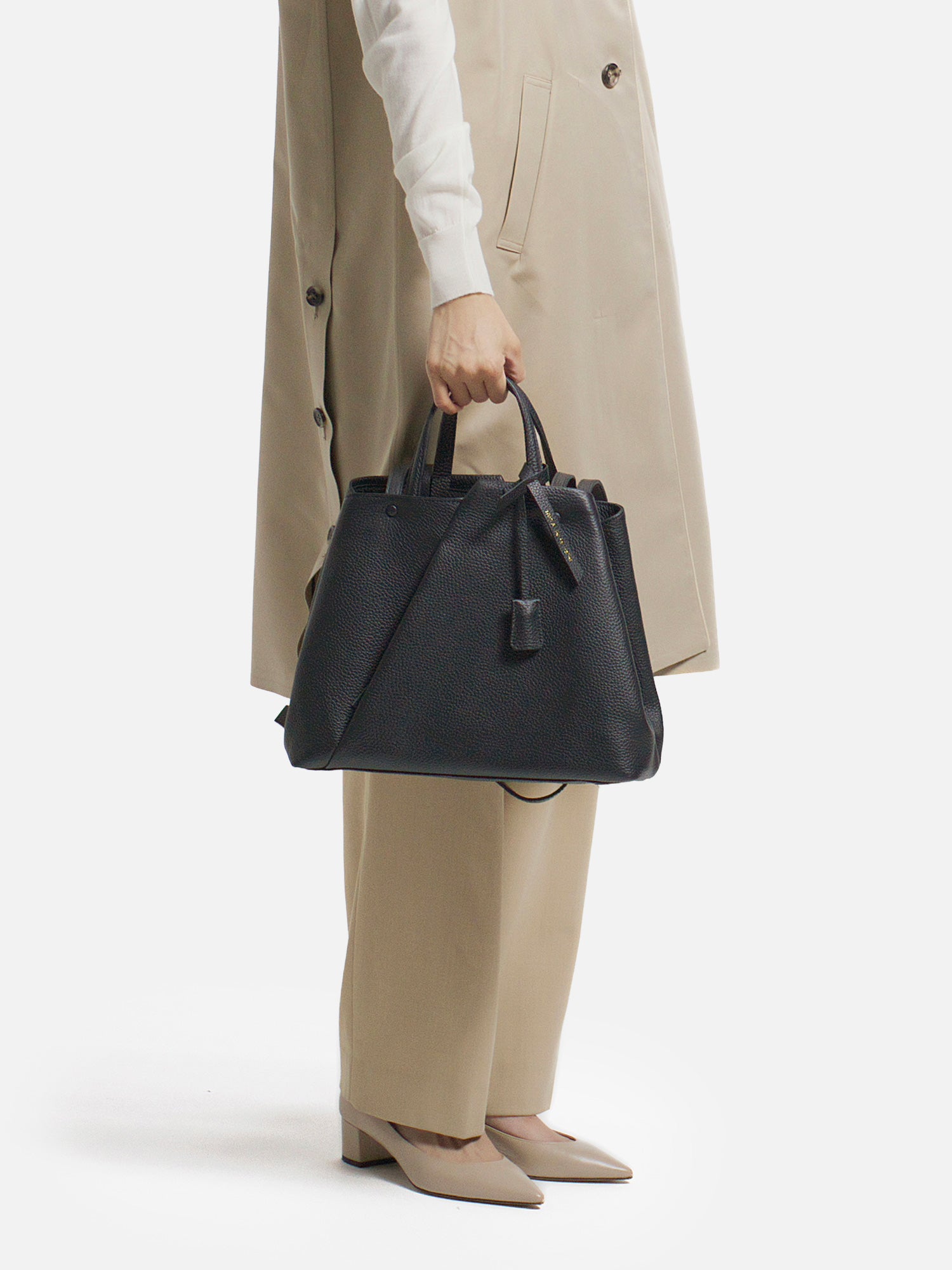mica della valle トートバッグ ブラック |トートバッグ | WAKO公式