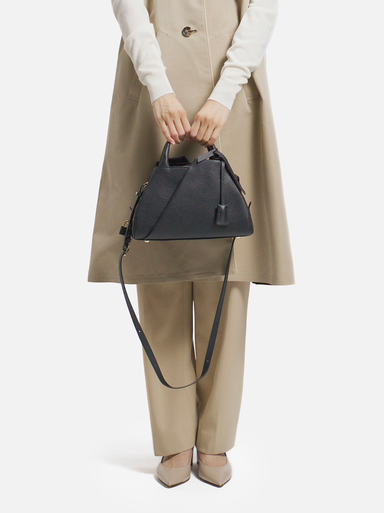 予約】mica della valle ボストンバッグ ブラック |その他のバッグ